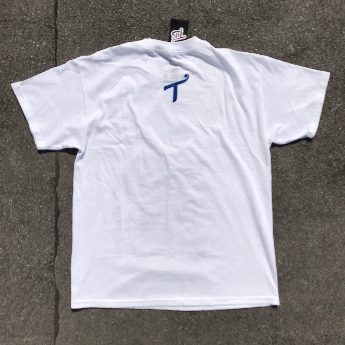 Supreme bape tee shop