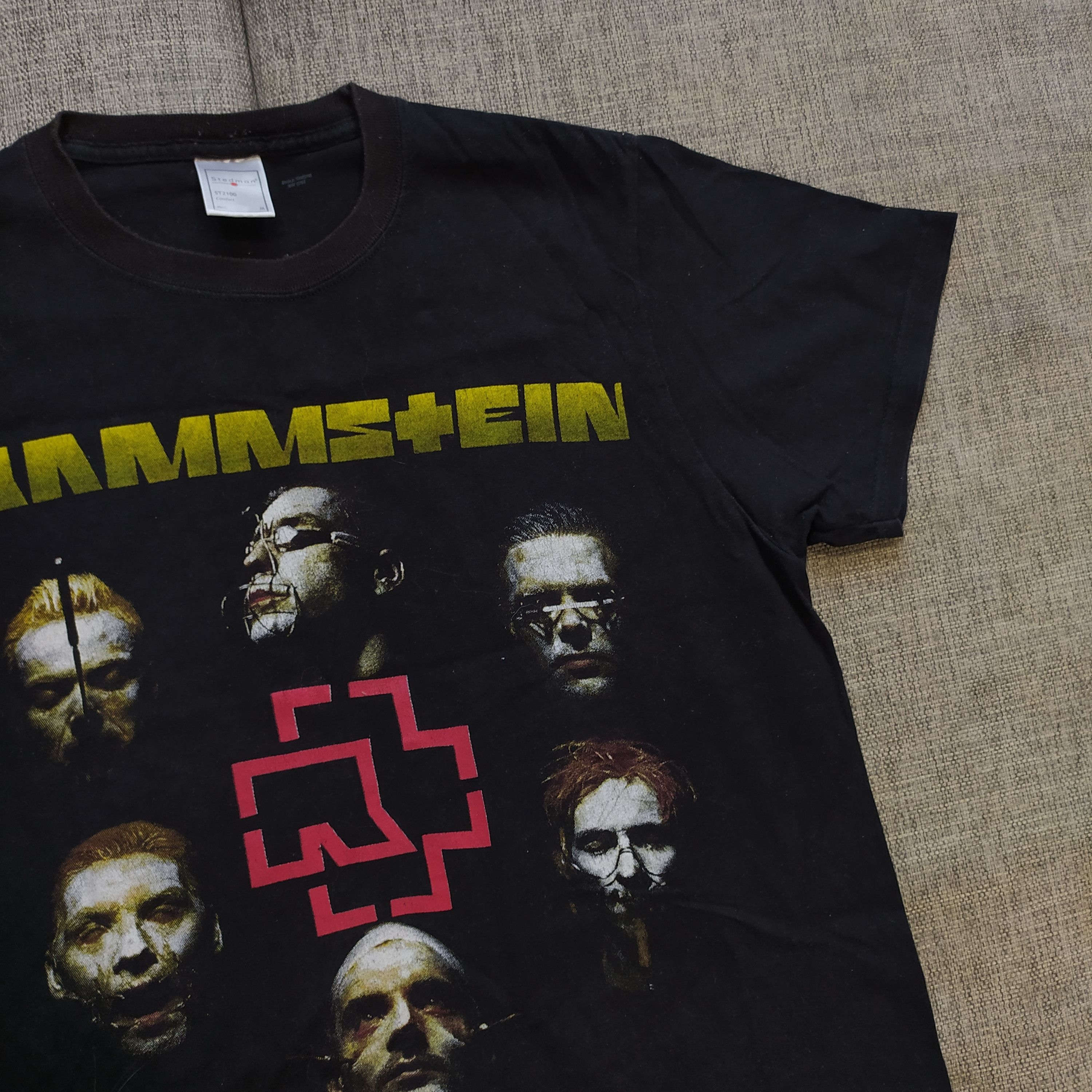 Band Tees × Vintage Vintage Y2K Rammstein Germany Cross Tour Band Tee Size US M / EU 48-50 / 2 - 3 Thumbnail