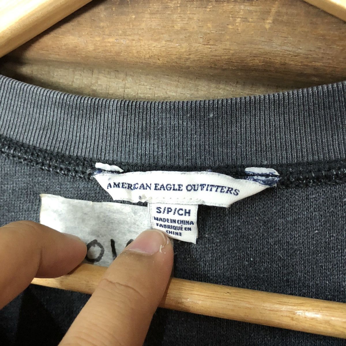 American Eagle Outfitters American Eagle Outfitters Grey Sweatshirt #4016 Size S / US 4 / IT 40 - 8 Thumbnail