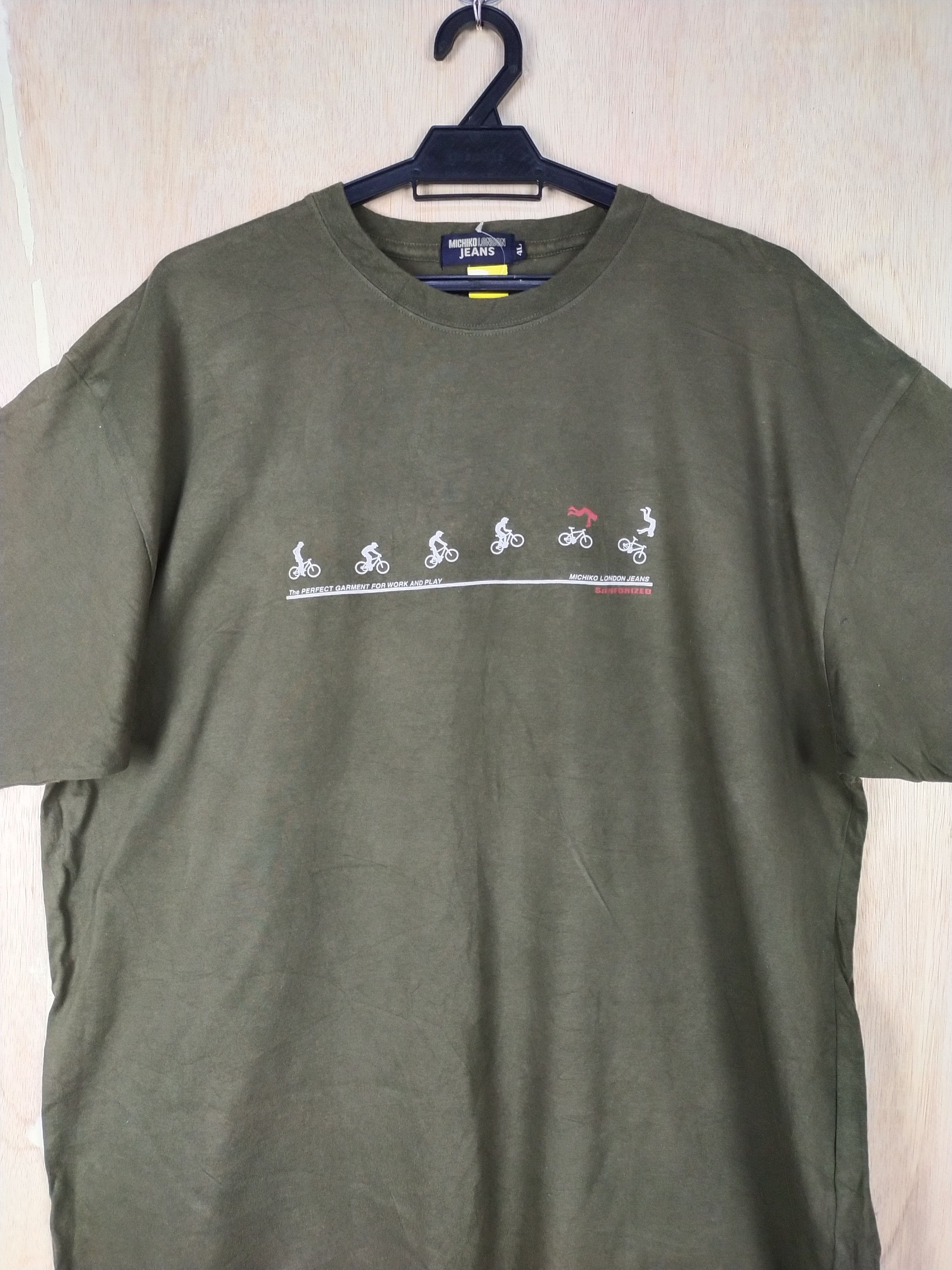 Michiko Koshino London DL Michiko London Jeans green Tshirt #2764 Size US XL / EU 56 / 4 - 2 Thumbnail