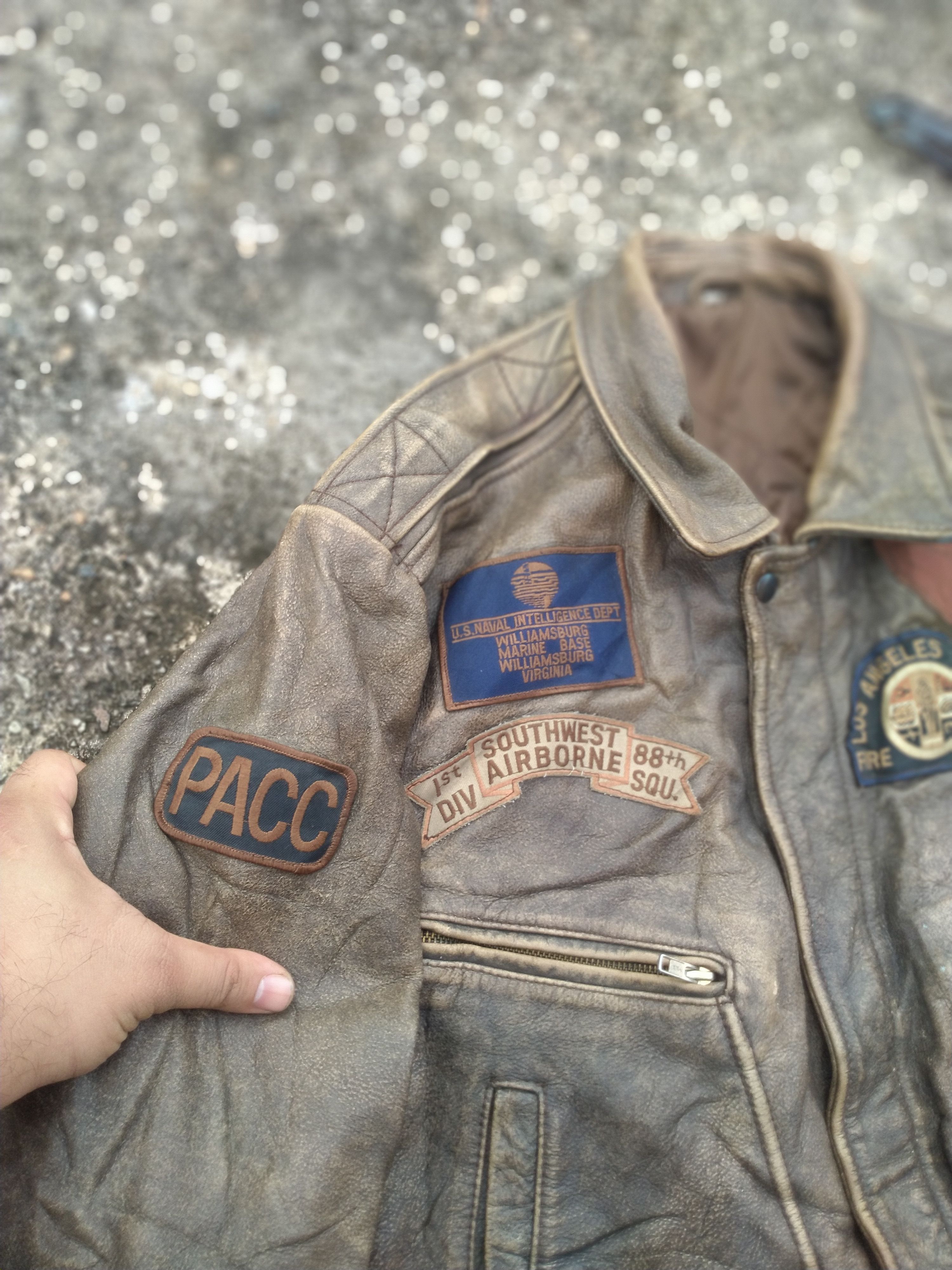 Genuine Leather UNBRANDED WITH AMERICAN FLAG PATCHED LEATHER JACKET Size US XL / EU 56 / 4 - 5 Thumbnail