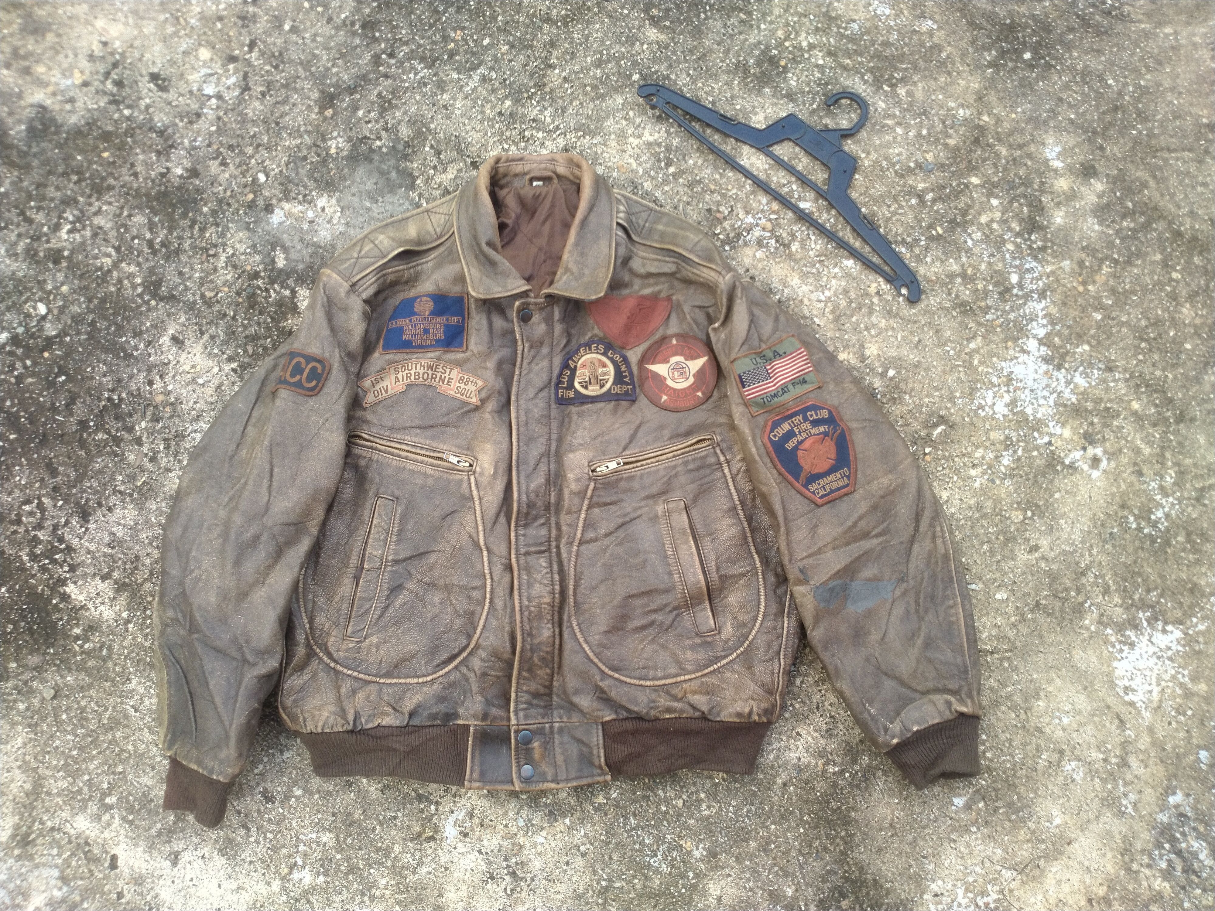 image of Archival Clothing x Genuine Leather Unbranded With American Flag Patched Leather Jacket in Brown (S