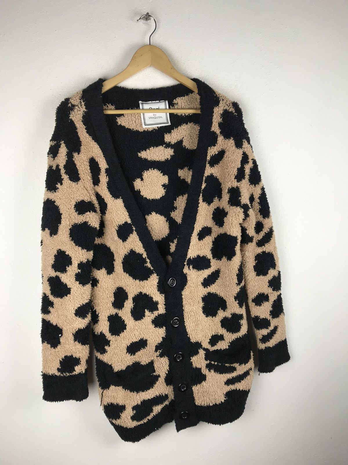 Vanquish 🔥SALE🔥VANQUISH CARDIGAN STYLE NICE DESIGN Size US L / EU 52-54 / 3 - 4 Thumbnail
