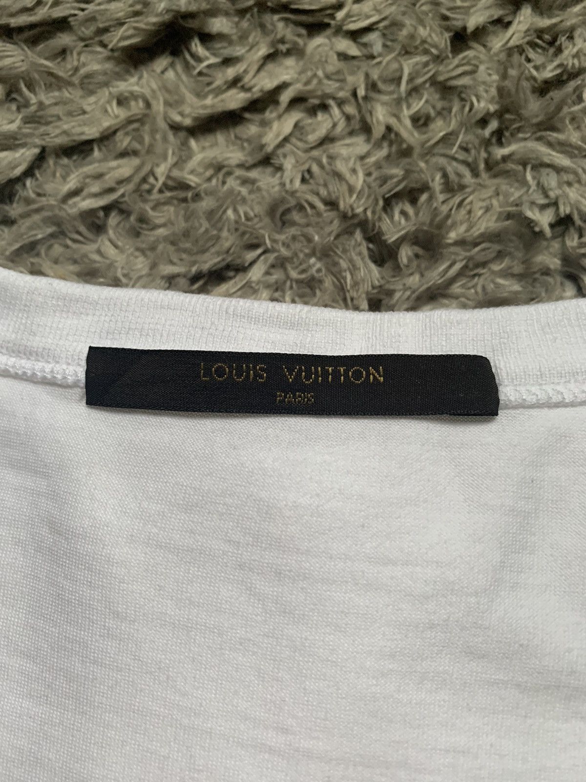 Supreme x Louis Vuitton Box Logo Tee White SIZE 5L Supreme x Louis Vuitton Box Logo Tee White SIZE 5L