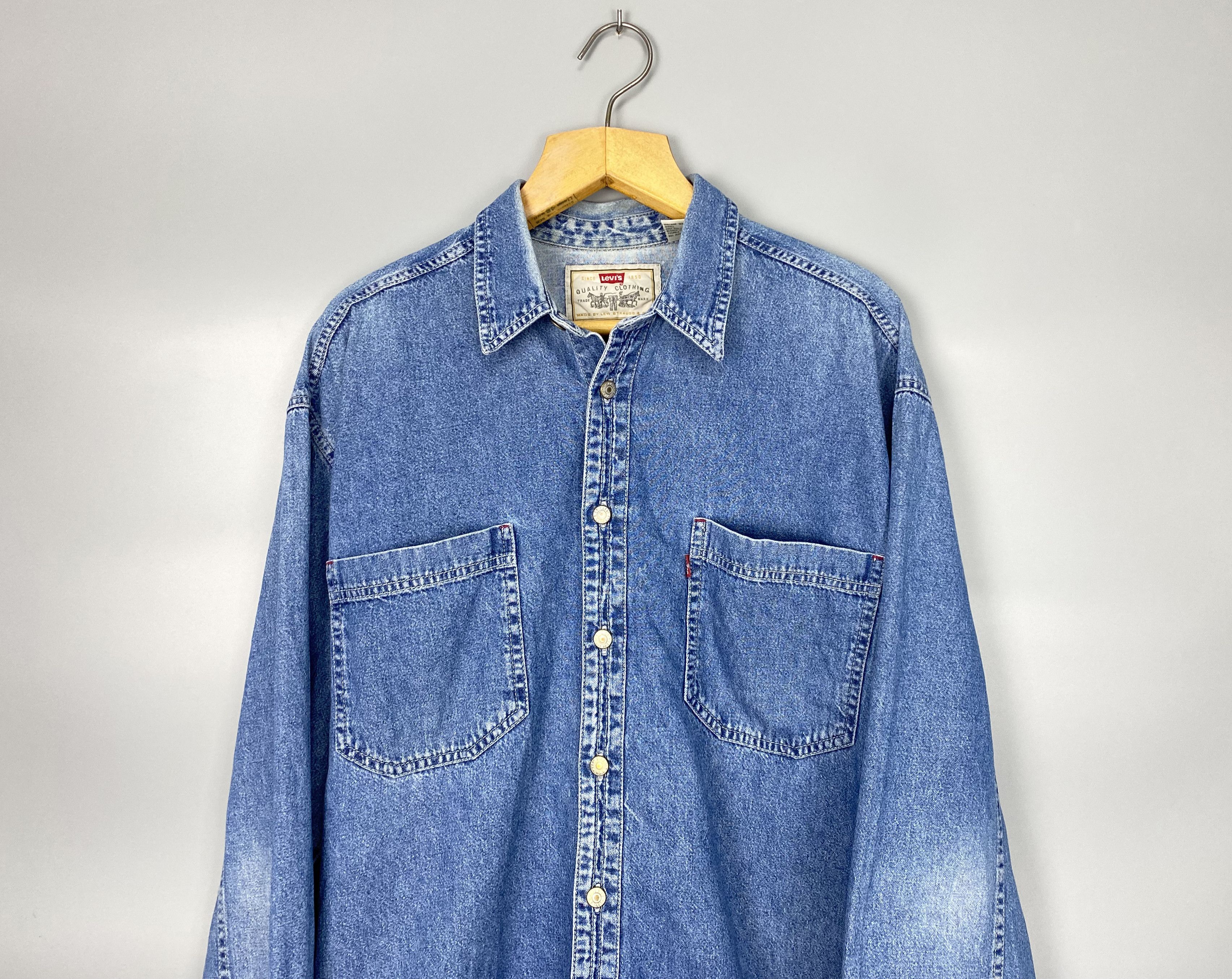 Levi's Vintage 90s LEVIS Denim Blue Shirt Size US L / EU 52-54 / 3 - 4 Thumbnail