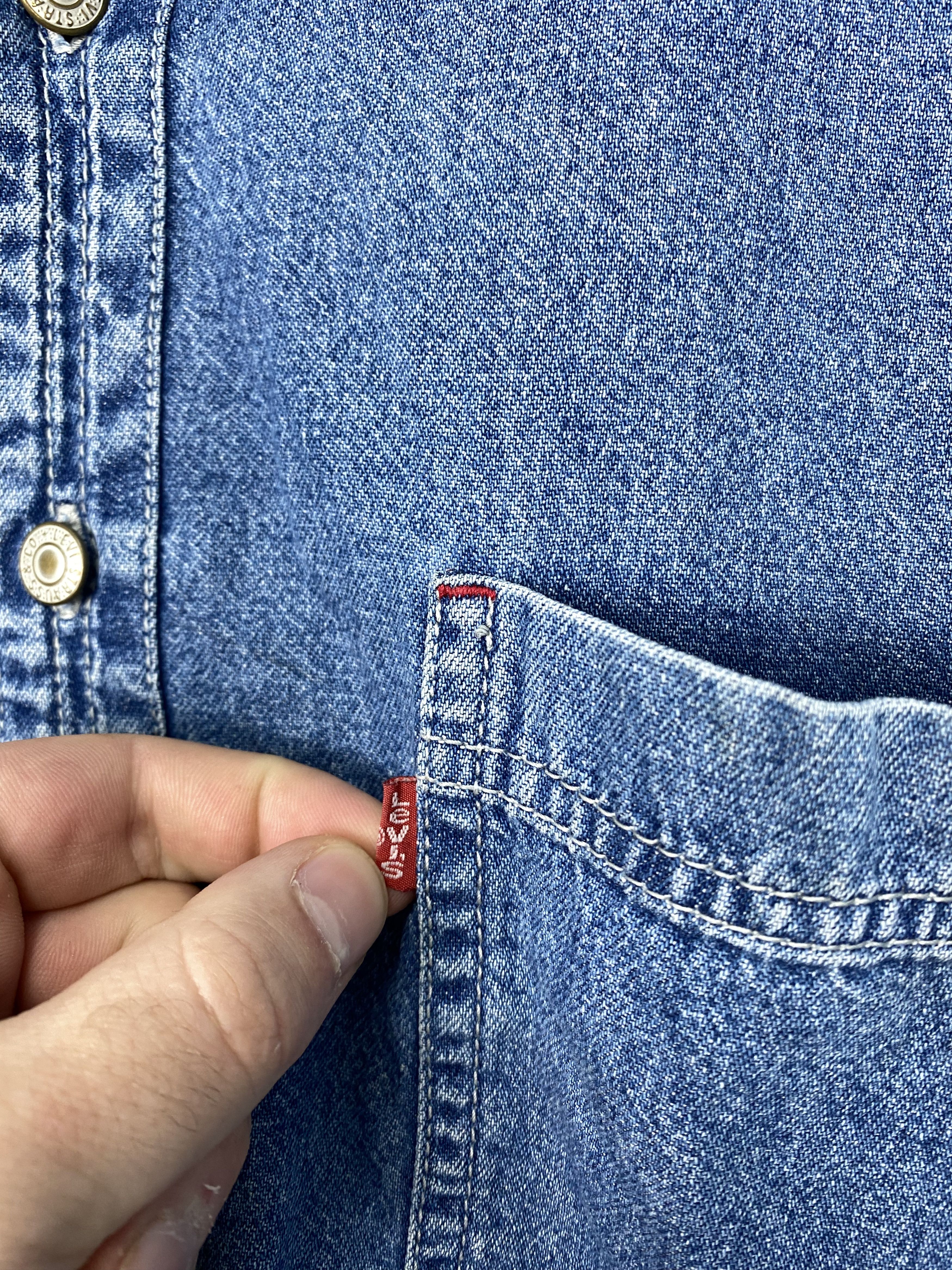 Levi's Vintage 90s LEVIS Denim Blue Shirt Size US L / EU 52-54 / 3 - 5 Thumbnail