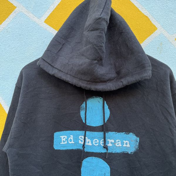 Ed sheeran divide tour sales hoodie