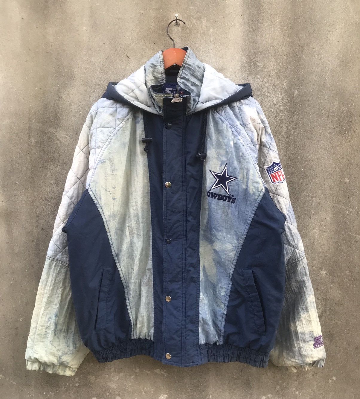 NFL 90s Starter Dallas Cowboys Acid Wash Silver Diamond Puffer Size US L / EU 52-54 / 3 - 4 Thumbnail