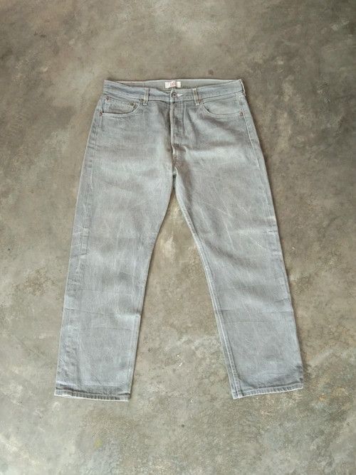 image of Levis x Vintage Levi's 501 Grey Distressed Jeans 36X28, Men's