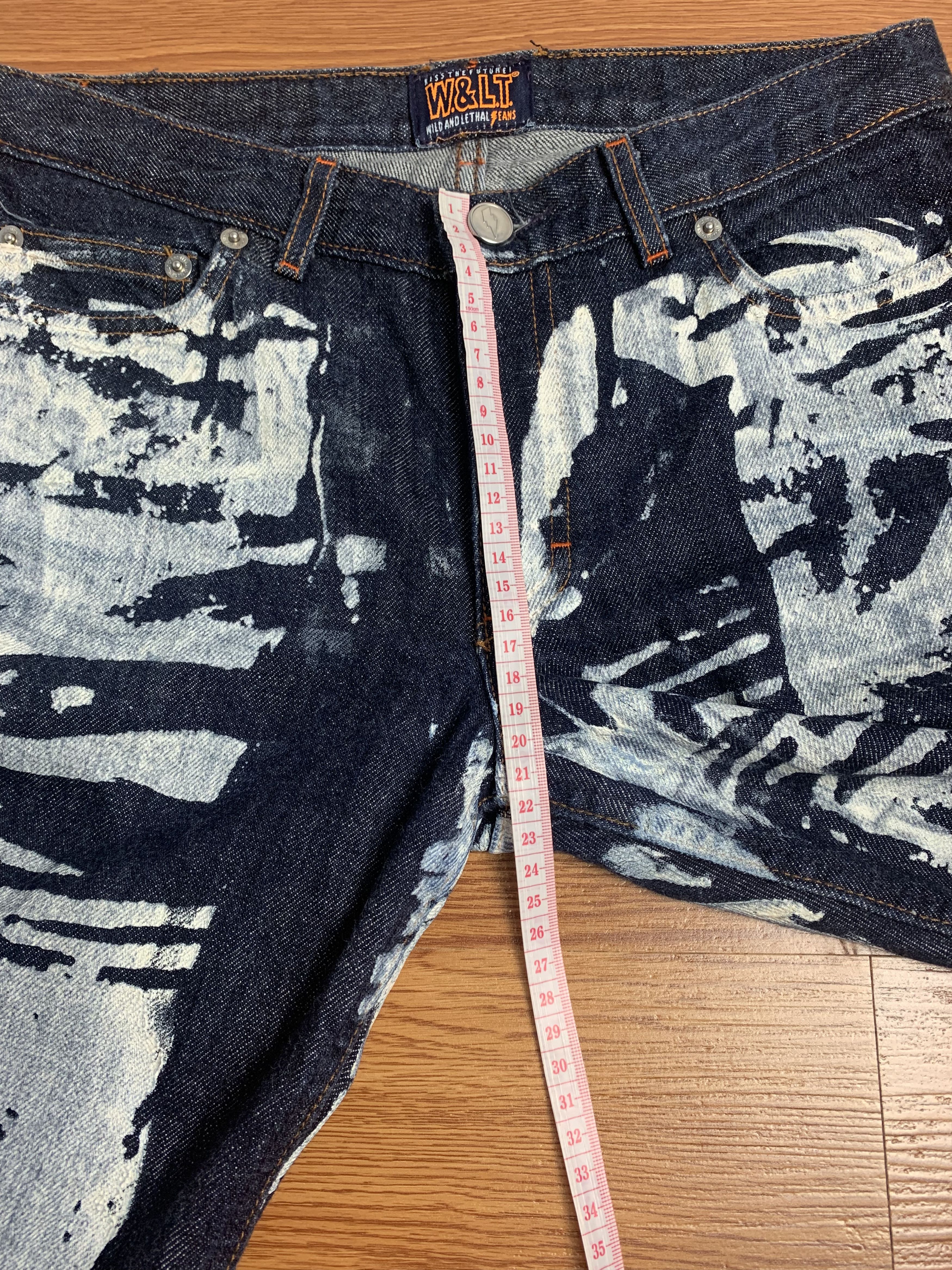 Walter Van Beirendonck 1990s Walter Van Beirendonck Painted Grafiti Denim Size US 28 / EU 44 - 15 Thumbnail