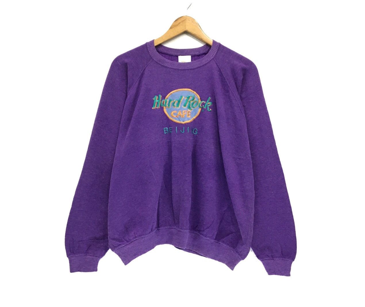 Hard Rock Cafe × Vintage Vintage 90s Hard Rock Beijing Crewneck Sweatshirt Size US M / EU 48-50 / 2 - 1 Thumbnail