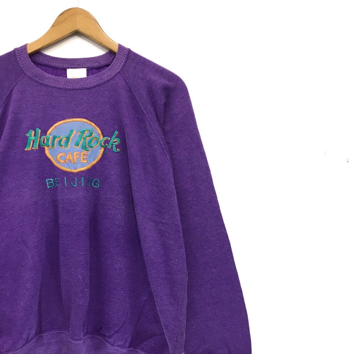 Hard Rock Cafe × Vintage Vintage 90s Hard Rock Beijing Crewneck Sweatshirt Size US M / EU 48-50 / 2 - 3 Thumbnail