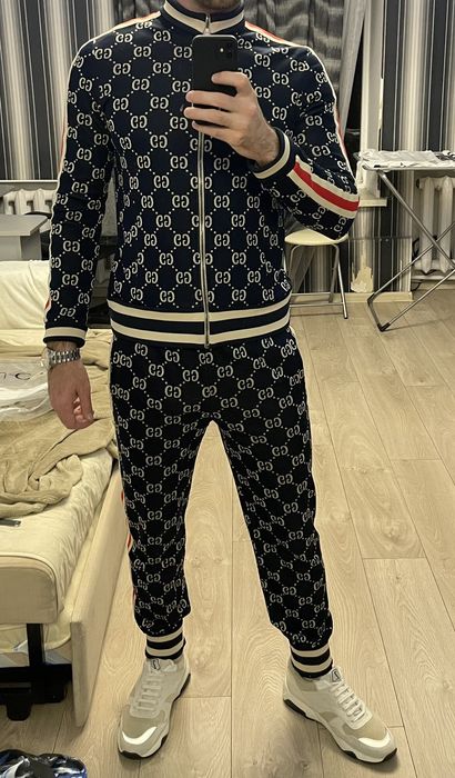 Gucci jacket outlet and pants