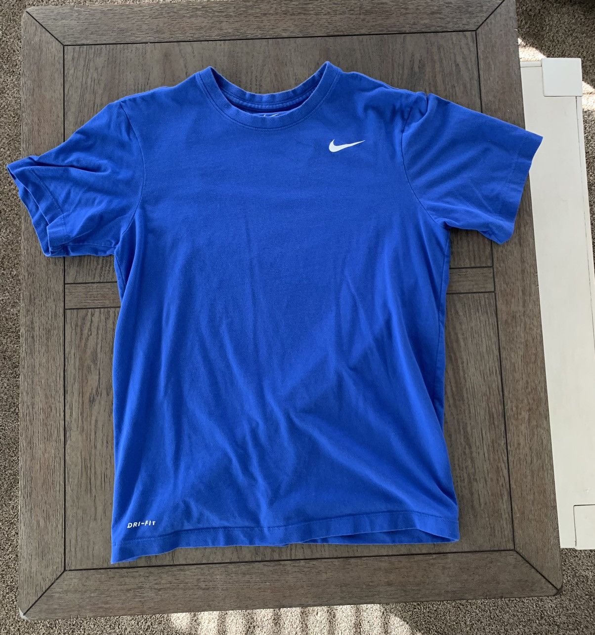 royal blue nike tee