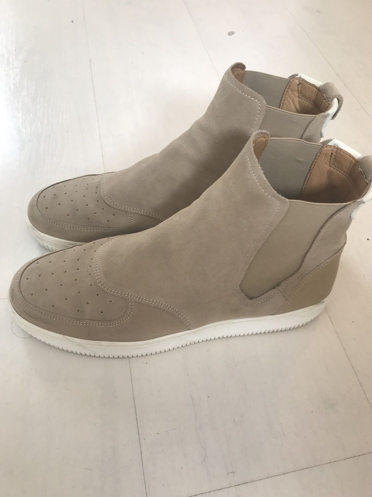 Aime leon dore chelsea sneaker clearance