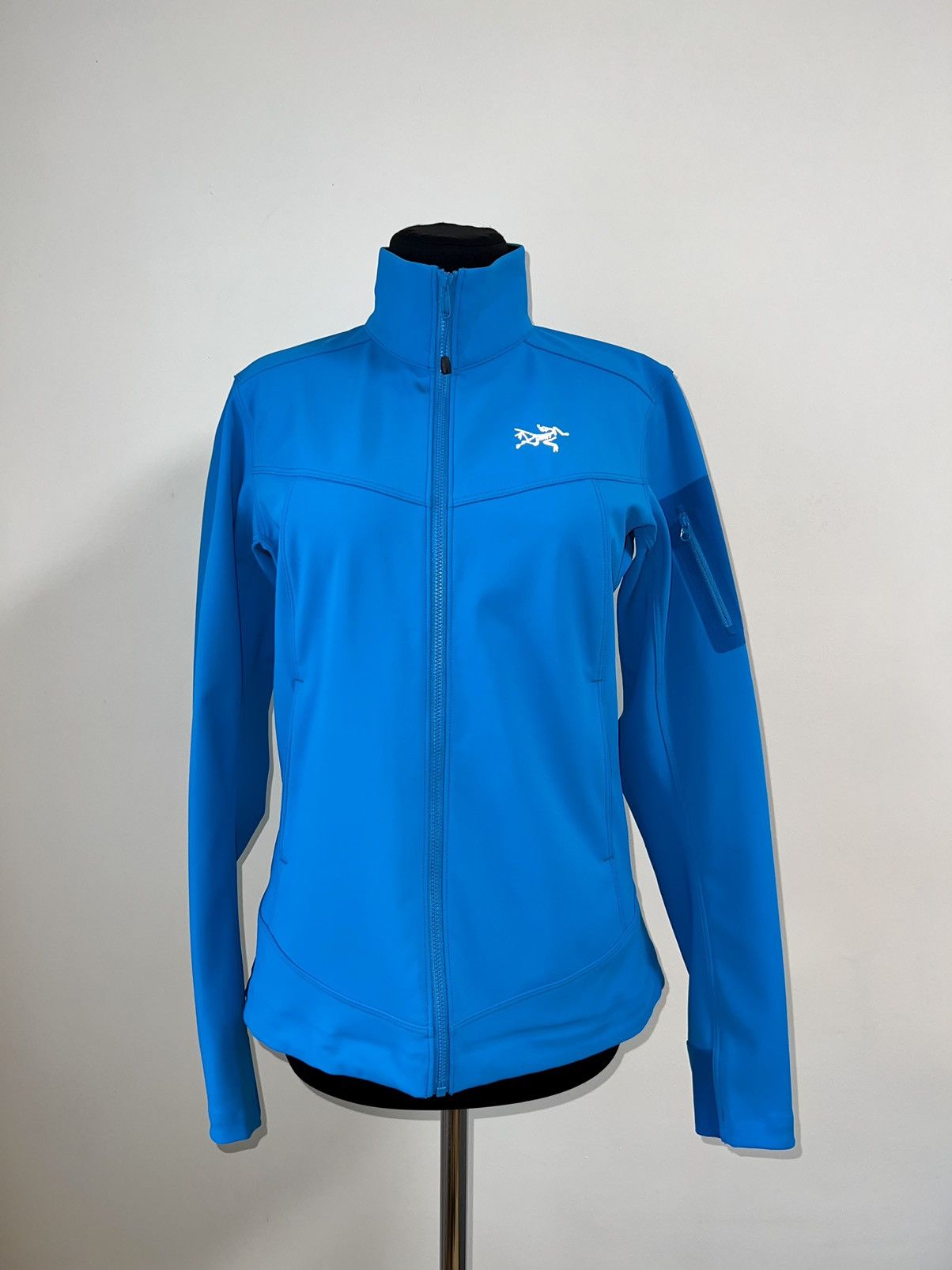 Arc'teryx Arc’teryx Women’s Softshell Jacket Blue Reflective Logo Size S / US 4 / IT 40 - 1 Thumbnail