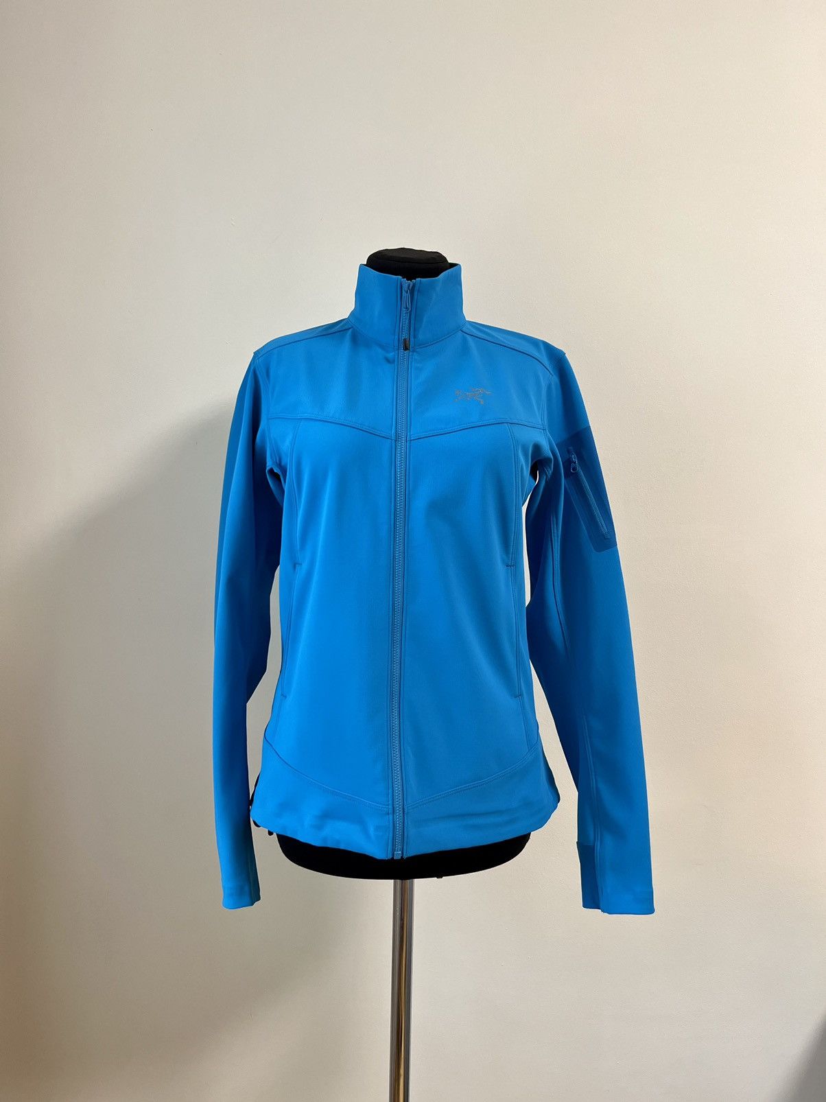 Arc'teryx Arc’teryx Women’s Softshell Jacket Blue Reflective Logo Size S / US 4 / IT 40 - 2 Thumbnail