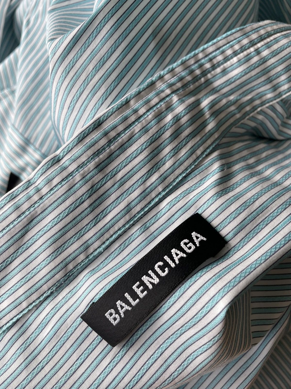 Balenciaga Rare Runway Limited Edition Brand New Balenciaga Logo Shirt Size US XL / EU 56 / 4 - 6 Thumbnail