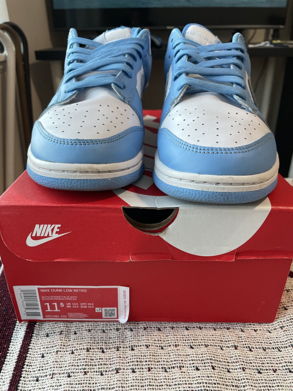 Nike Nike UNC Dunk Low Size US 11.5 / EU 44-45 - 4 Thumbnail
