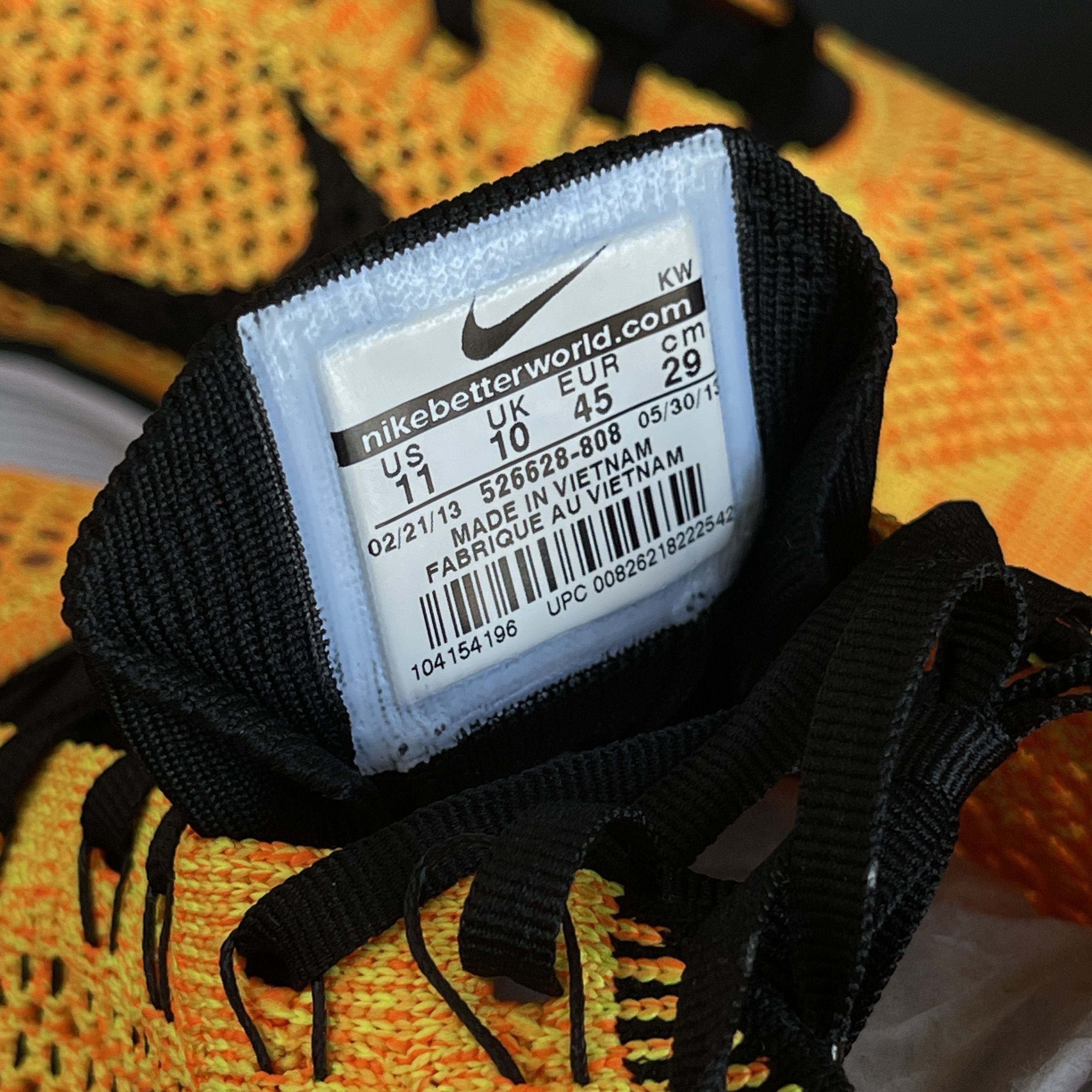 Nike Flyknit Racer Cheetos Size US 11 / EU 44 - 5 Thumbnail