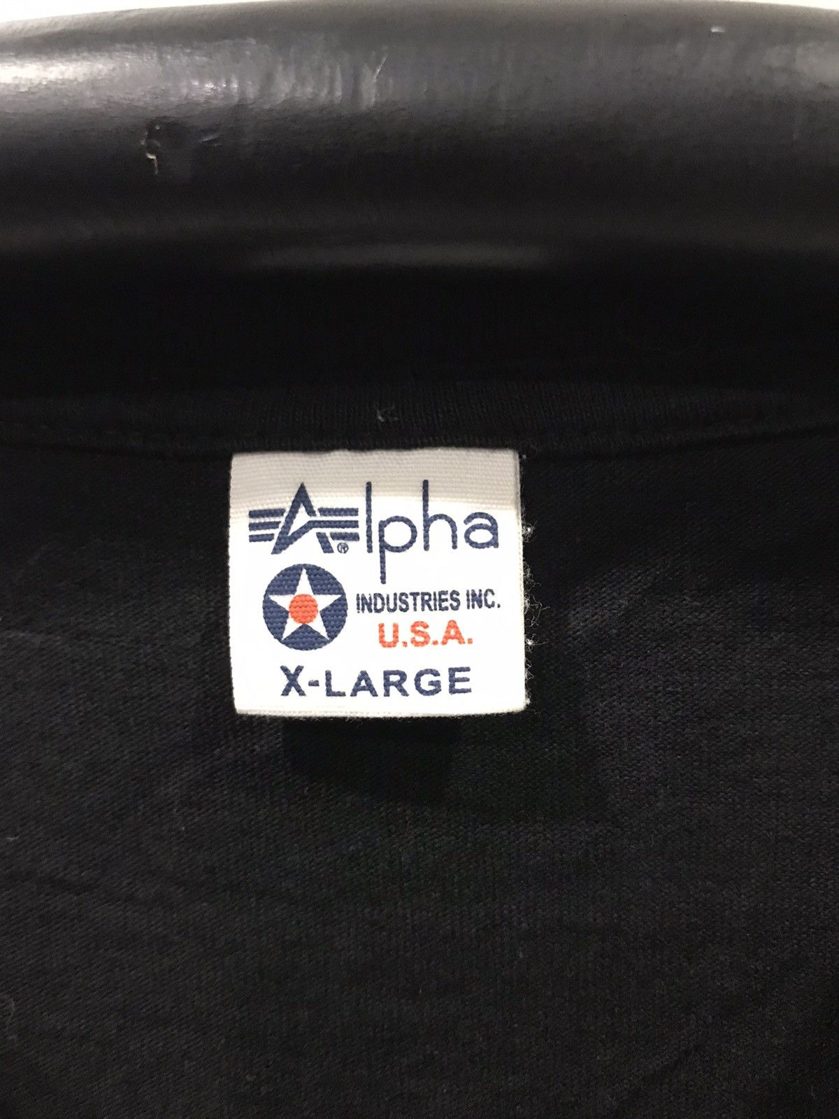 Alpha Industries ALPHA IND. Rare Riot Flight Jacket MA1 Print Shirt Size US XL / EU 56 / 4 - 3 Thumbnail