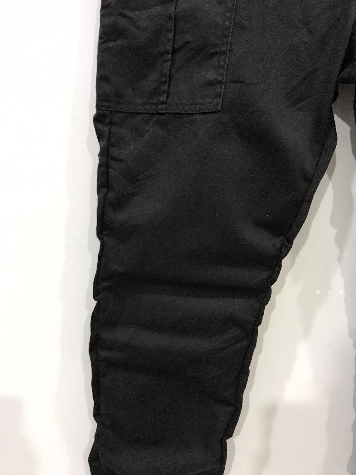 Designer × Japanese Brand Dominate Handcrafted Round Pocket wrinkle Leg Cargo Pant Size US 30 / EU 46 - 5 Thumbnail
