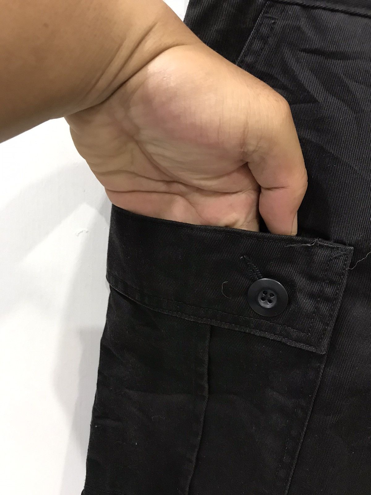 Designer × Japanese Brand Dominate Handcrafted Round Pocket wrinkle Leg Cargo Pant Size US 30 / EU 46 - 8 Thumbnail