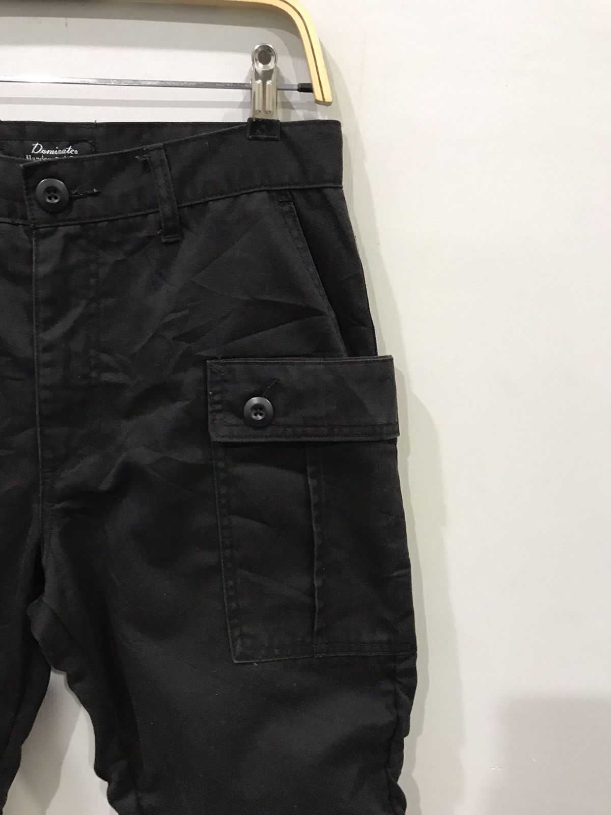 Designer × Japanese Brand Dominate Handcrafted Round Pocket wrinkle Leg Cargo Pant Size US 30 / EU 46 - 2 Thumbnail