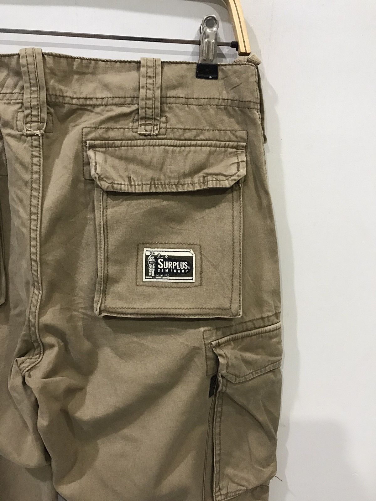 Japanese Brand SURPLUS Japan 8 Pockets Military Cargo Parachute Cargo Pant Size US 32 / EU 48 - 9 Thumbnail