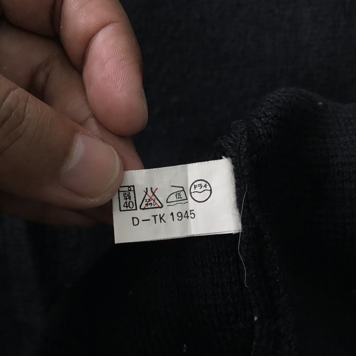 Vintage Vtg Bitch Skateboards Sweater Jumper/Sweatshirt Size US M / EU 48-50 / 2 - 16 Thumbnail