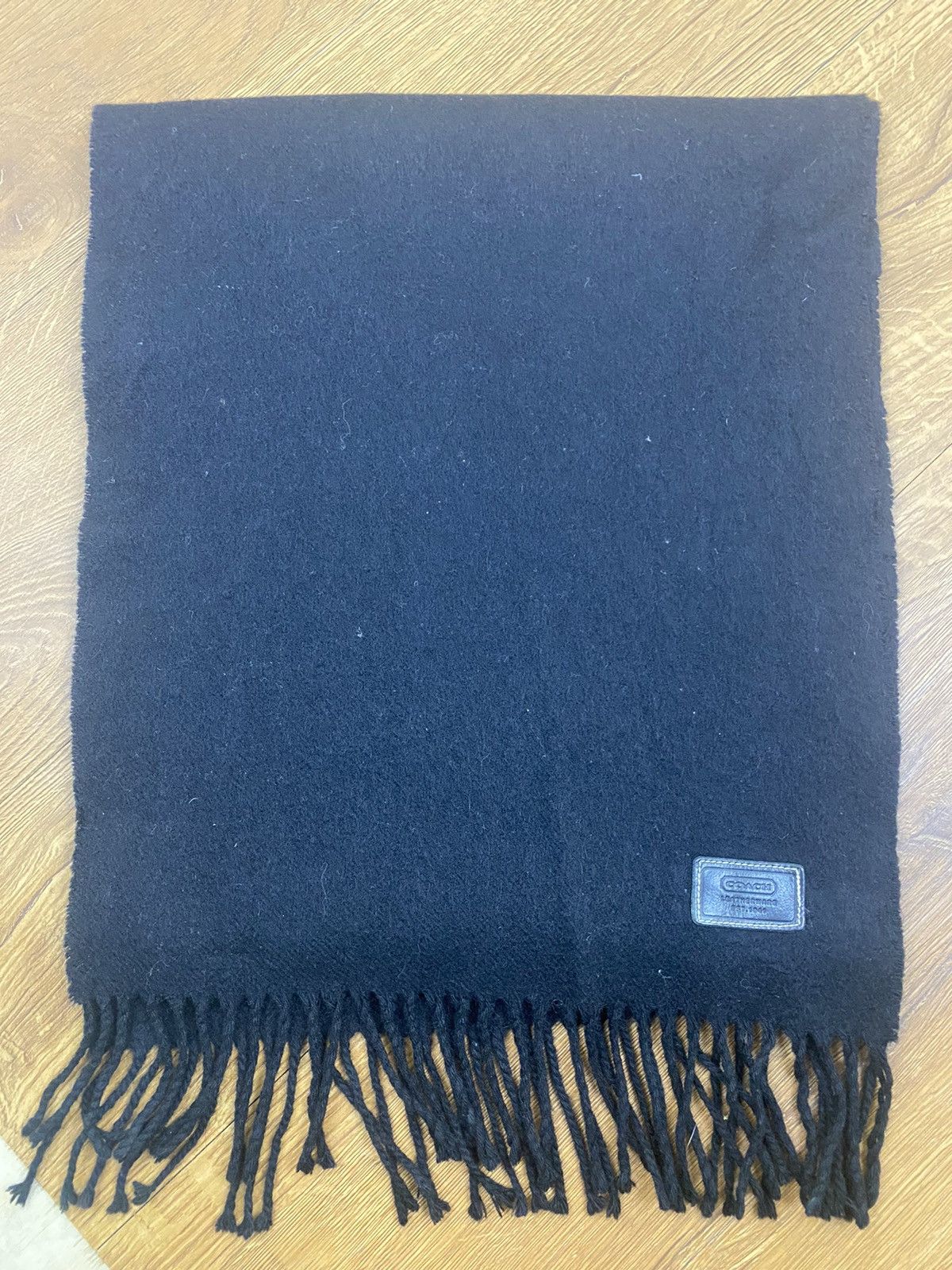 Coach Coach Plain Black Winter Scarf Muffler 100% Cashmere Size ONE SIZE - 5 Thumbnail