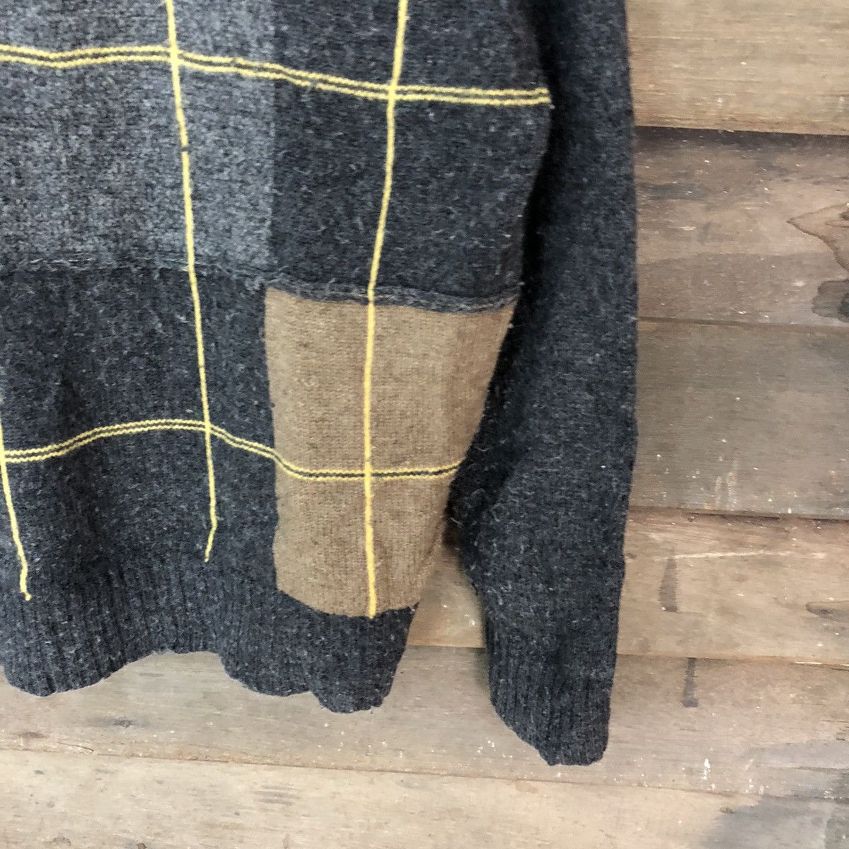Golden Bear Golden Bear checkered distressed sweatshirt Knitwear #6815 Size US M / EU 48-50 / 2 - 5 Thumbnail