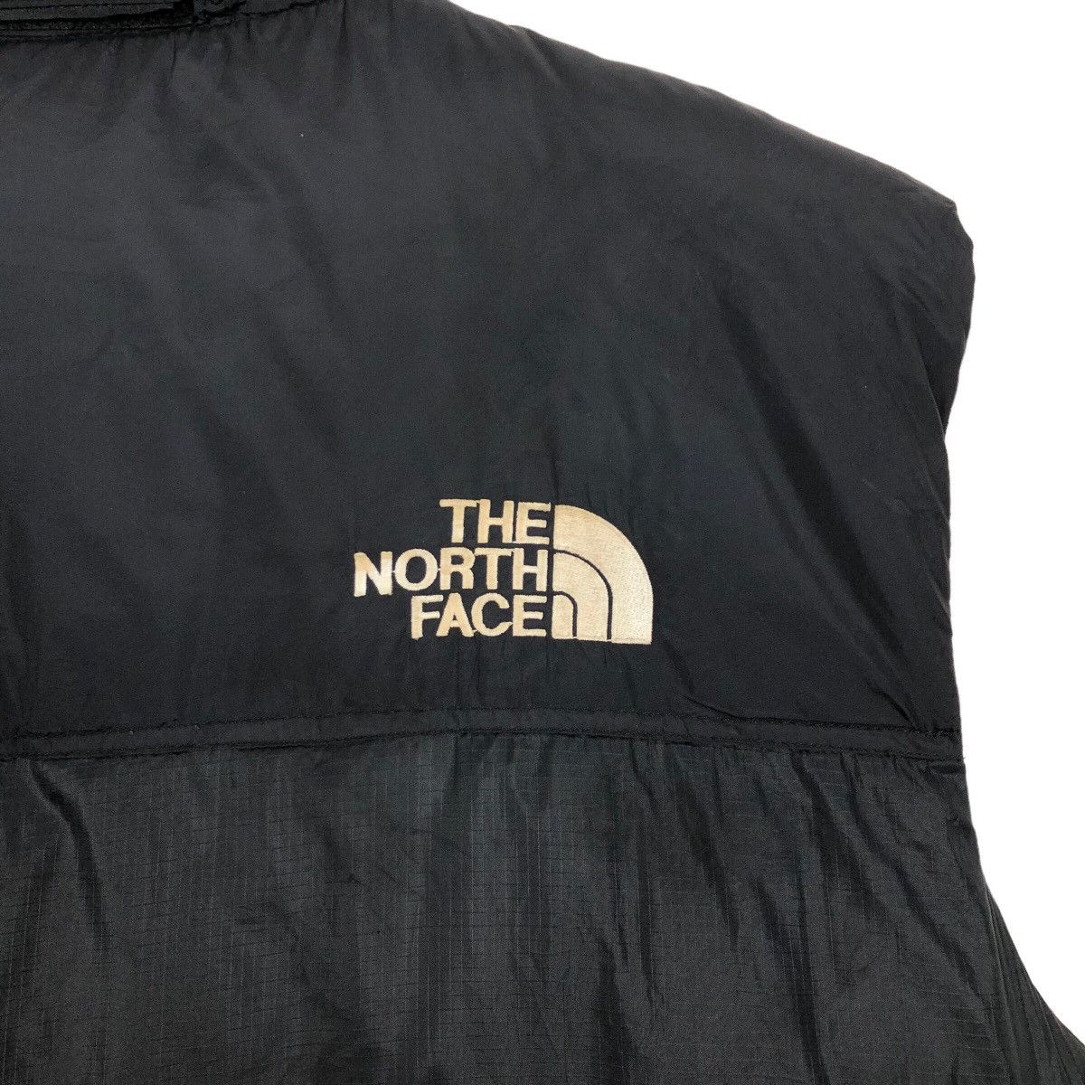The North Face Vintage 90s The North Face Nuptse 700 Goose Down Puffer Vest Size US L / EU 52-54 / 3 - 13 Thumbnail