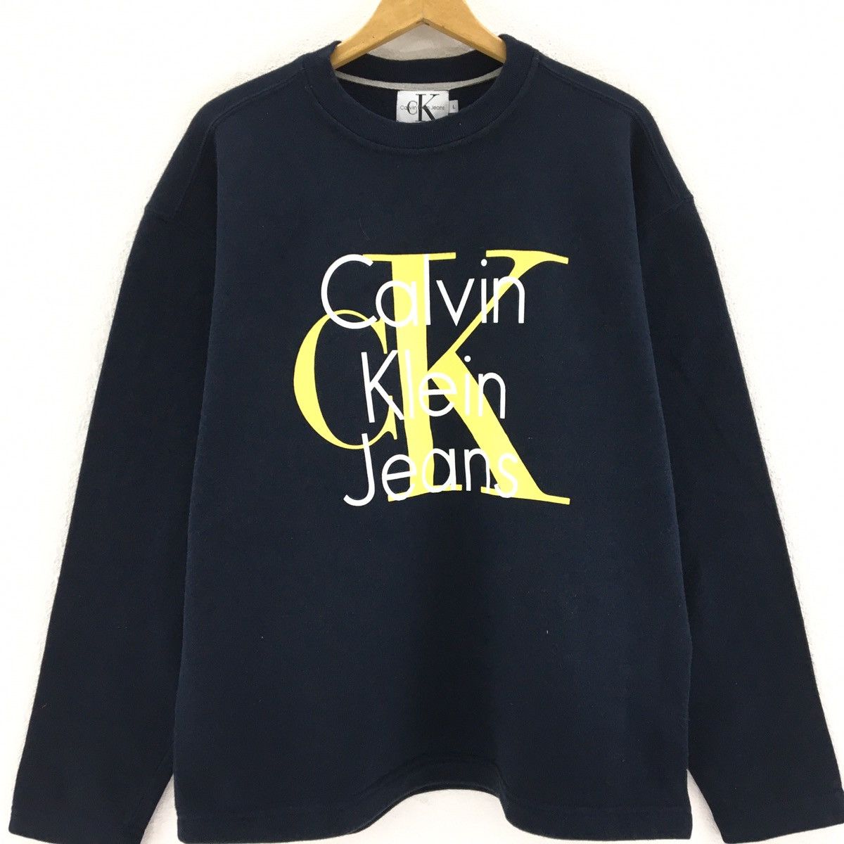 Calvin Klein Vintage 90s Calvin Klein Sweatshirt Big Logo Size US L / EU 52-54 / 3 - 5 Thumbnail
