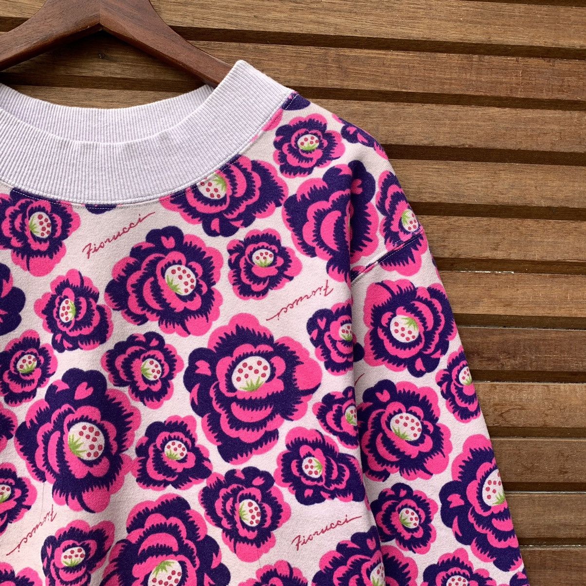 Fiorucci VINTAGE FIORUCCI FLORAL OVERPRINT CREWNECK SWEATSHIRT Size M / US 6-8 / IT 42-44 - 4 Thumbnail