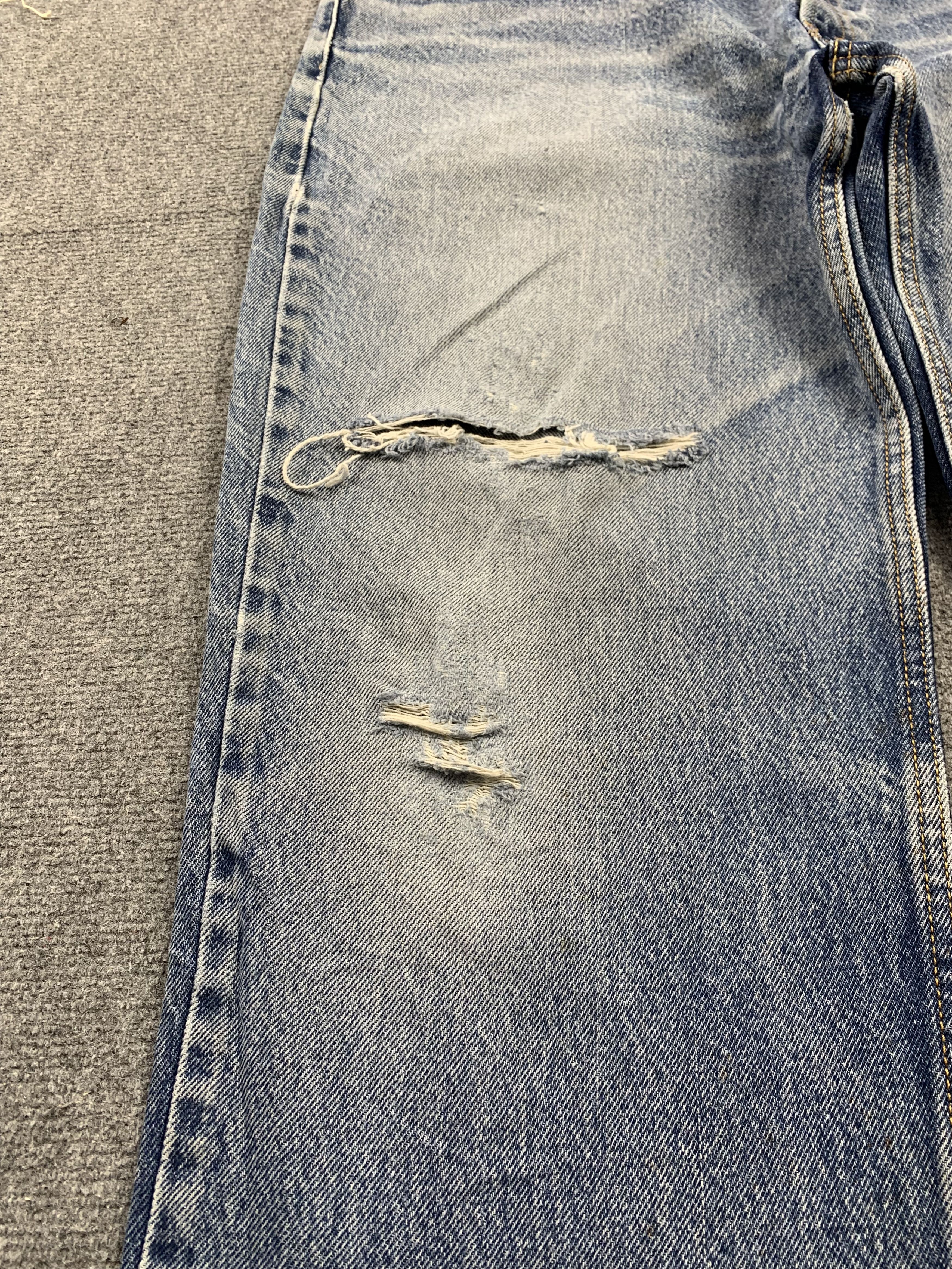 Levi's Vintage Levis 550 Faded Blue Jeans DP2149 Size US 34 / EU 50 - 4 Thumbnail