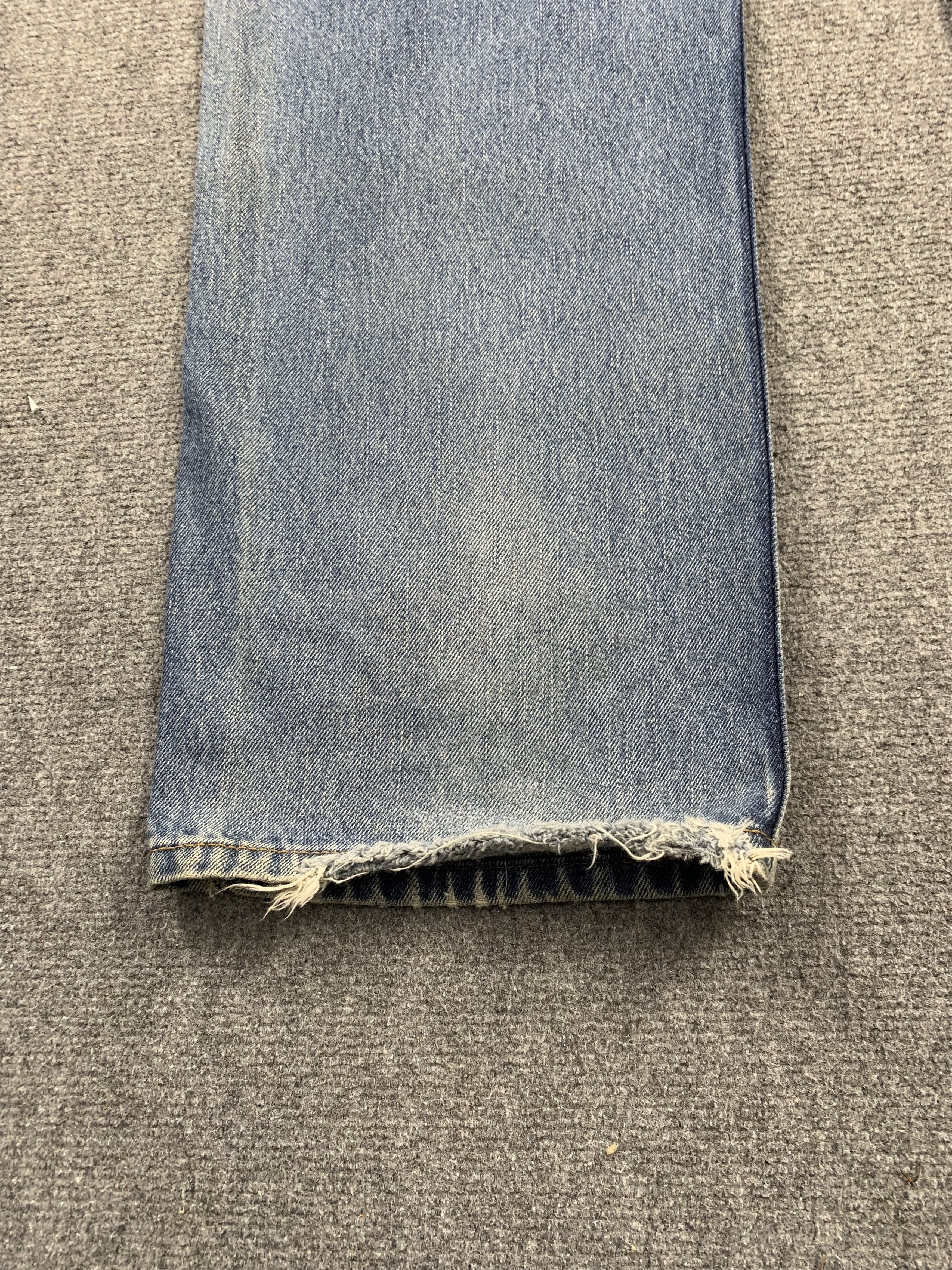 Levi's Vintage Levis 505 Faded Blue Jeans DP2150 Size US 37 - 15 Thumbnail