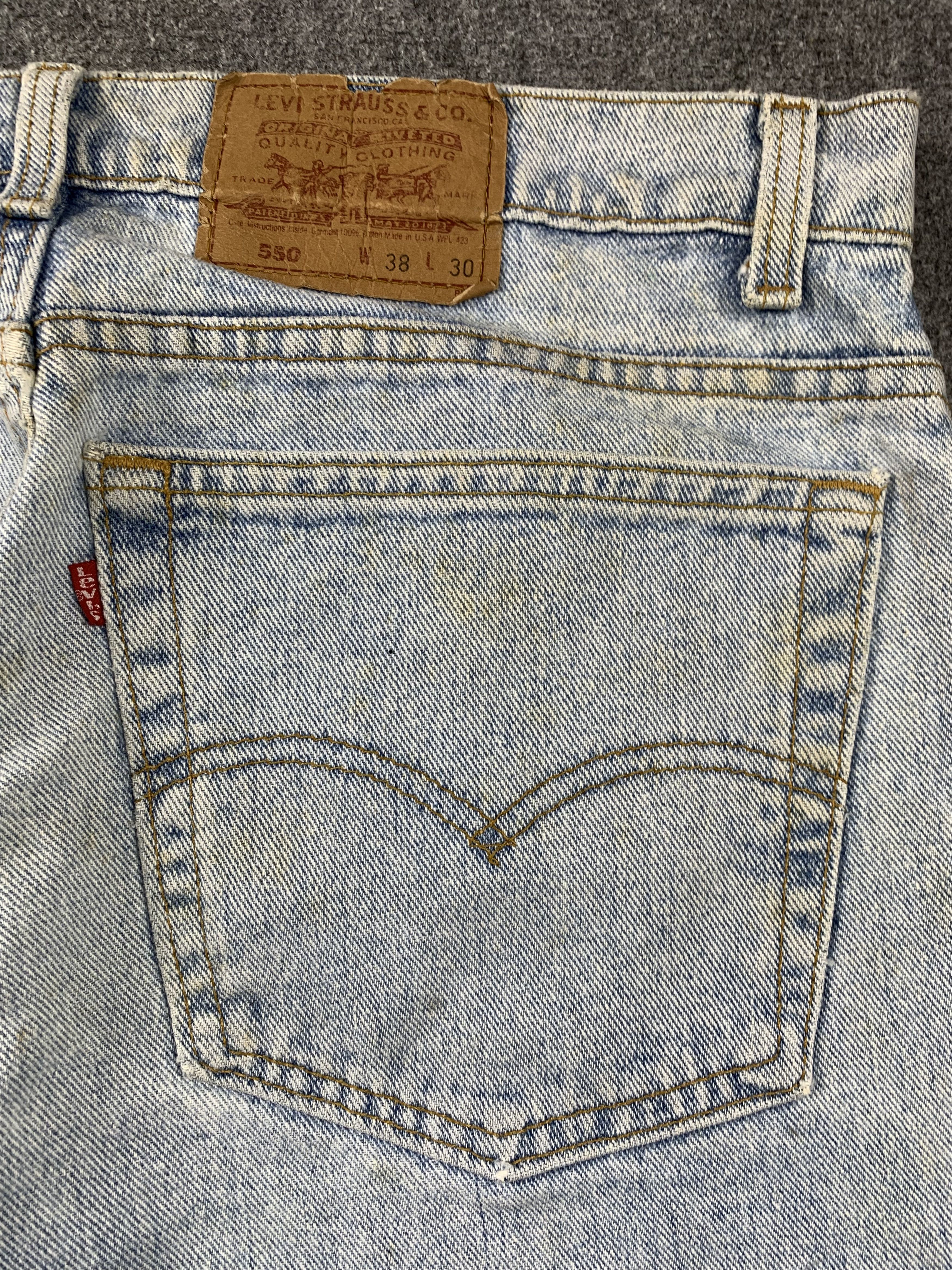 Levi's Vintage 90s Levis 550 Light Wash Jeans DP2151 Size US 36 / EU 52 - 16 Thumbnail