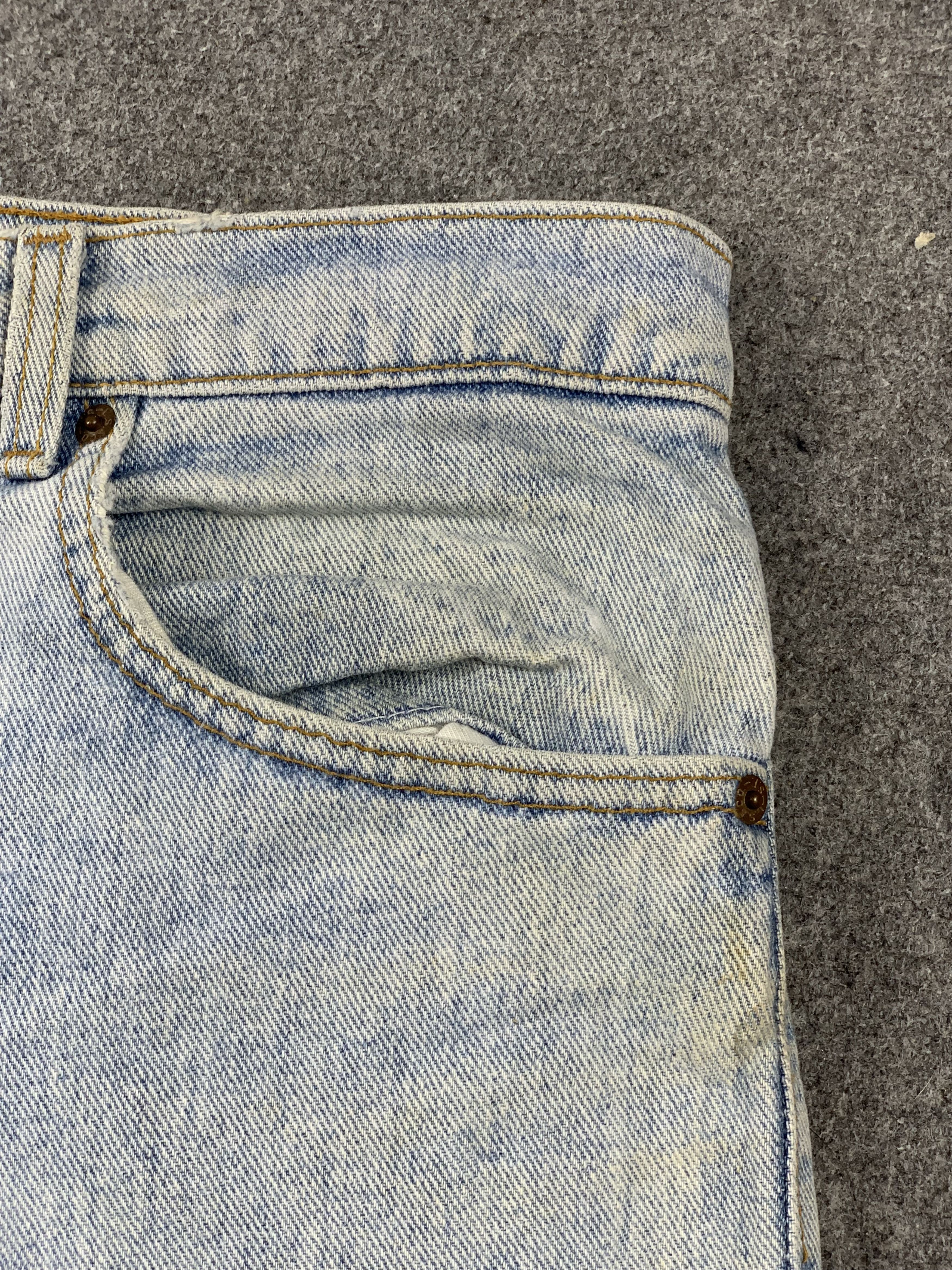 Levi's Vintage 90s Levis 550 Light Wash Jeans DP2151 Size US 36 / EU 52 - 13 Thumbnail