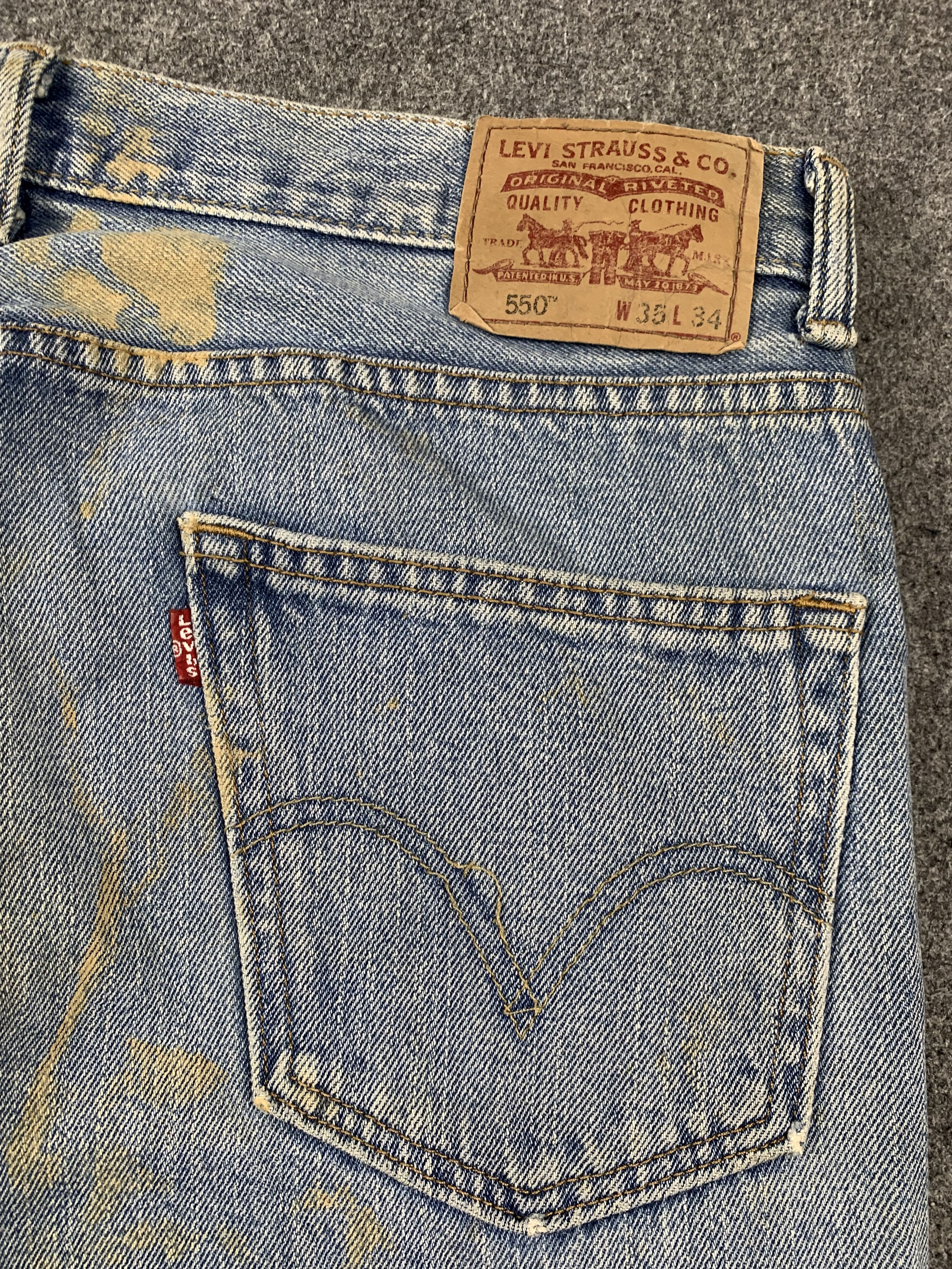 Levi's Vintage Levis 550 Faded Blue Jeans DP2153 Size US 34 / EU 50 - 16 Thumbnail