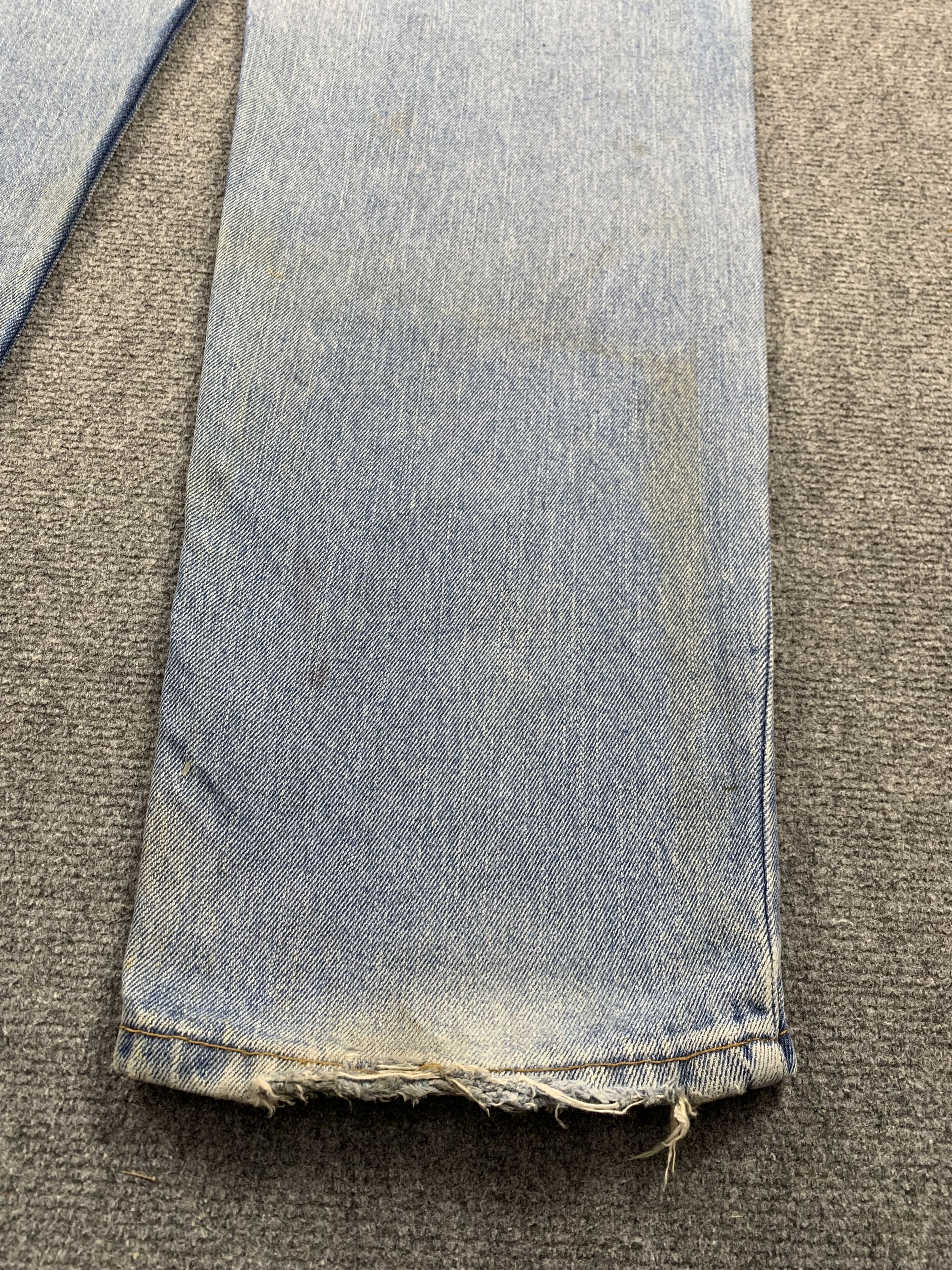 Levi's Vintage Levis 550 Faded Blue Jeans DP2153 Size US 34 / EU 50 - 14 Thumbnail