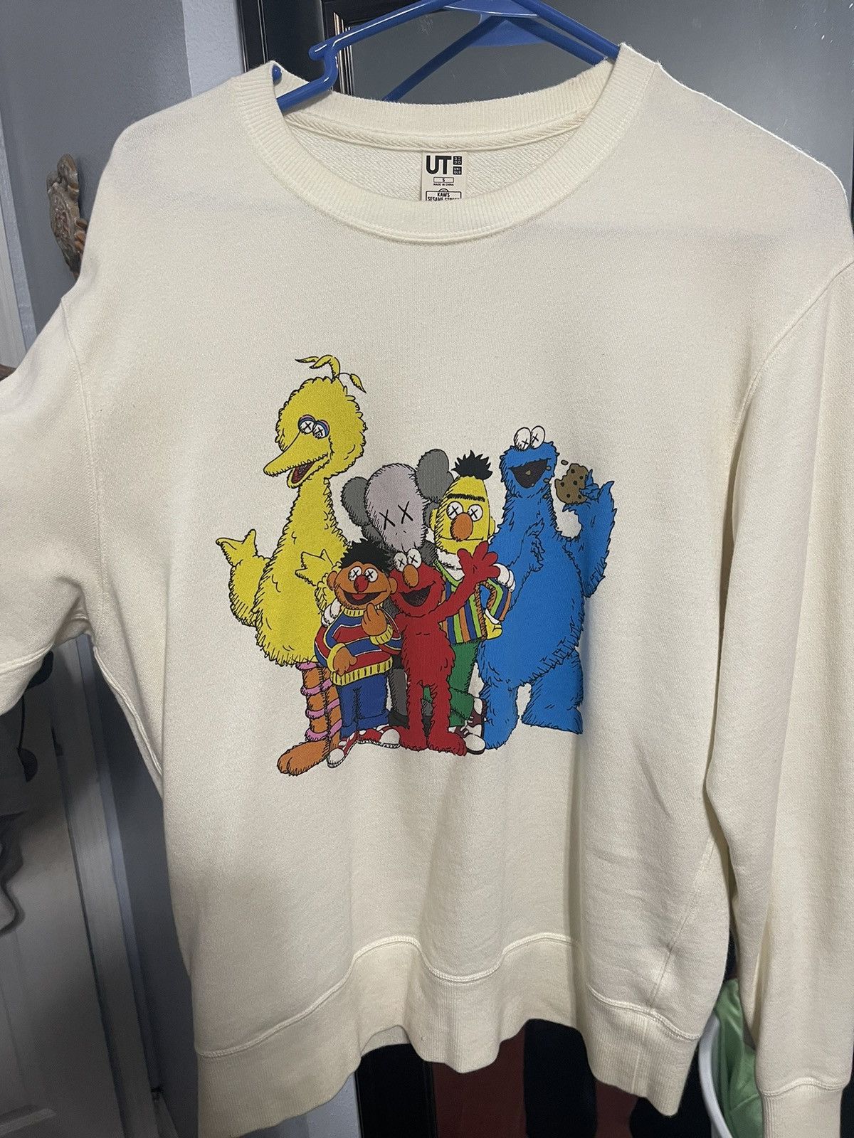 Uniqlo KAWS x Sesame Street x Uniqlo collab sweater | Grailed