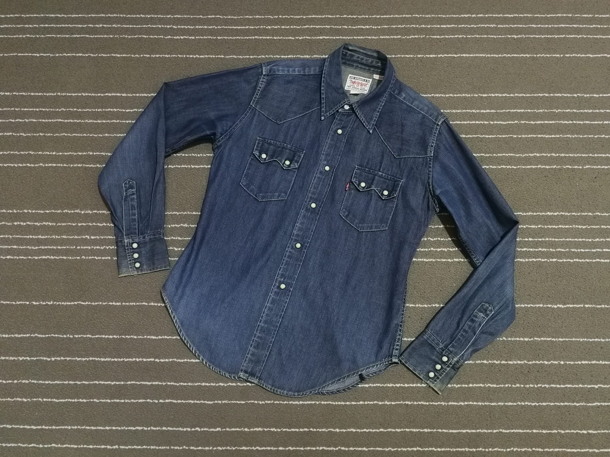 VINTAGE WESTERN LEVIS woman S