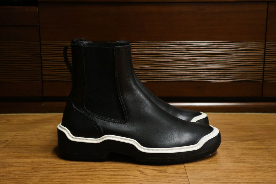Bottega Veneta Bottega Veneta Ankle Boots Black White sz 40 Size US 7 / EU 40 - 10 Thumbnail