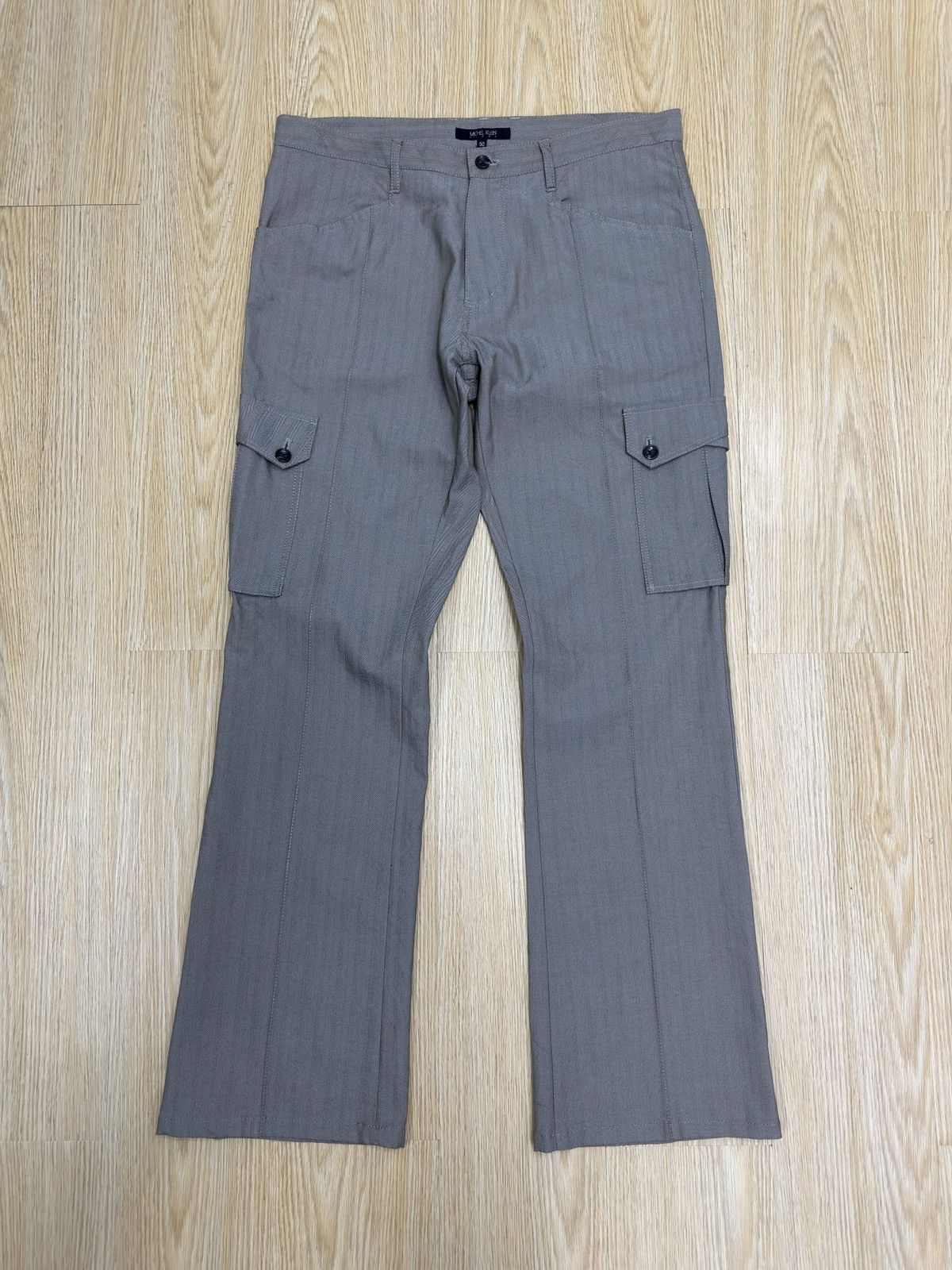 Designer × Michel Klein Michel Klein Flare Cargo Pant Size 32 J530 Size US 32 / EU 48 - 1 Thumbnail