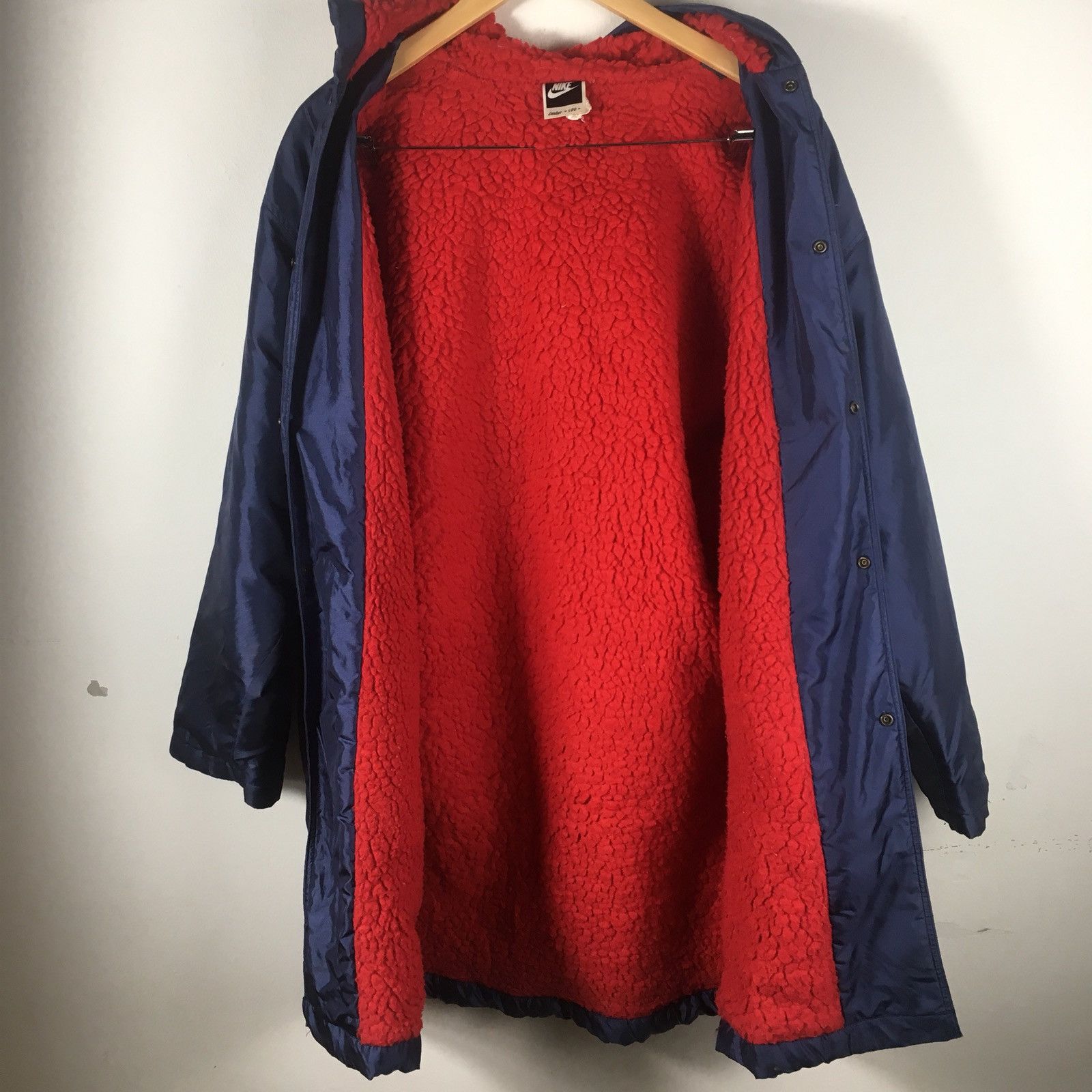 Nike Vintage nike swoosh Big logo long jacket armpit 24x36 Size US L / EU 52-54 / 3 - 3 Thumbnail