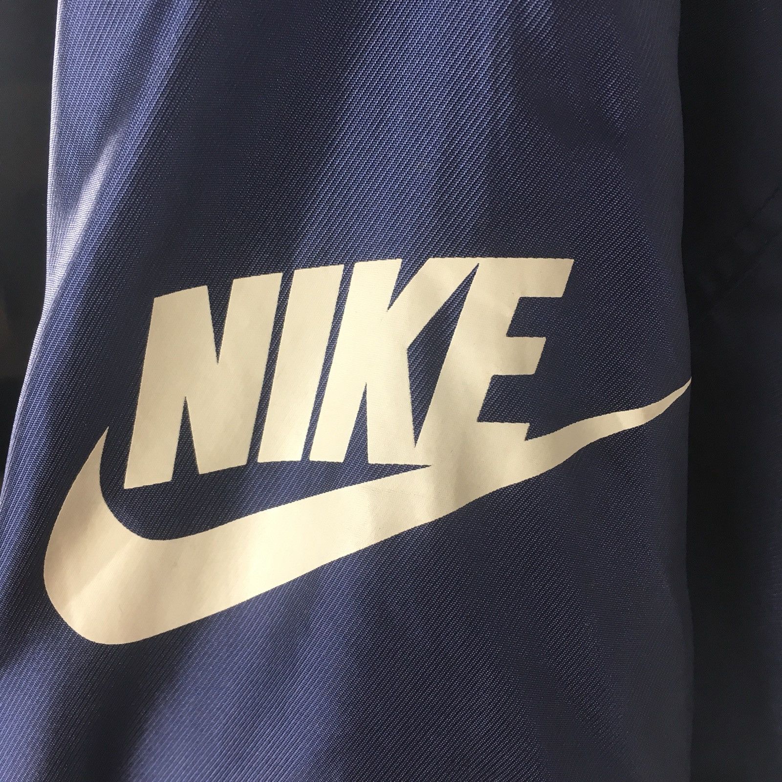 Nike Vintage nike swoosh Big logo long jacket armpit 24x36 Size US L / EU 52-54 / 3 - 7 Thumbnail