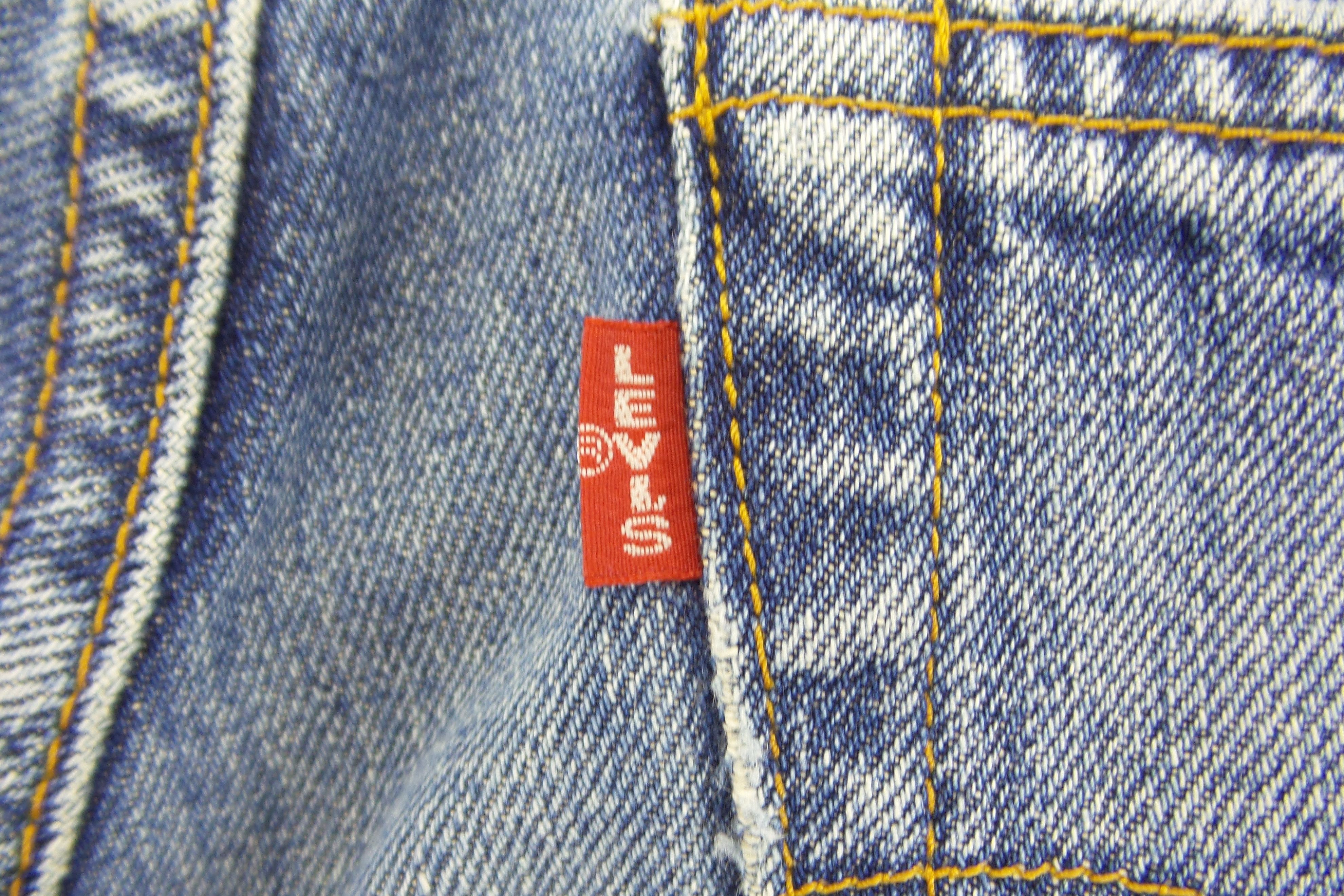 Japanese Brand × Levi's DISTRESSED Levi's 502 Big E Selvedge Jeans W28xL39.5 Size US 28 / EU 44 - 8 Thumbnail