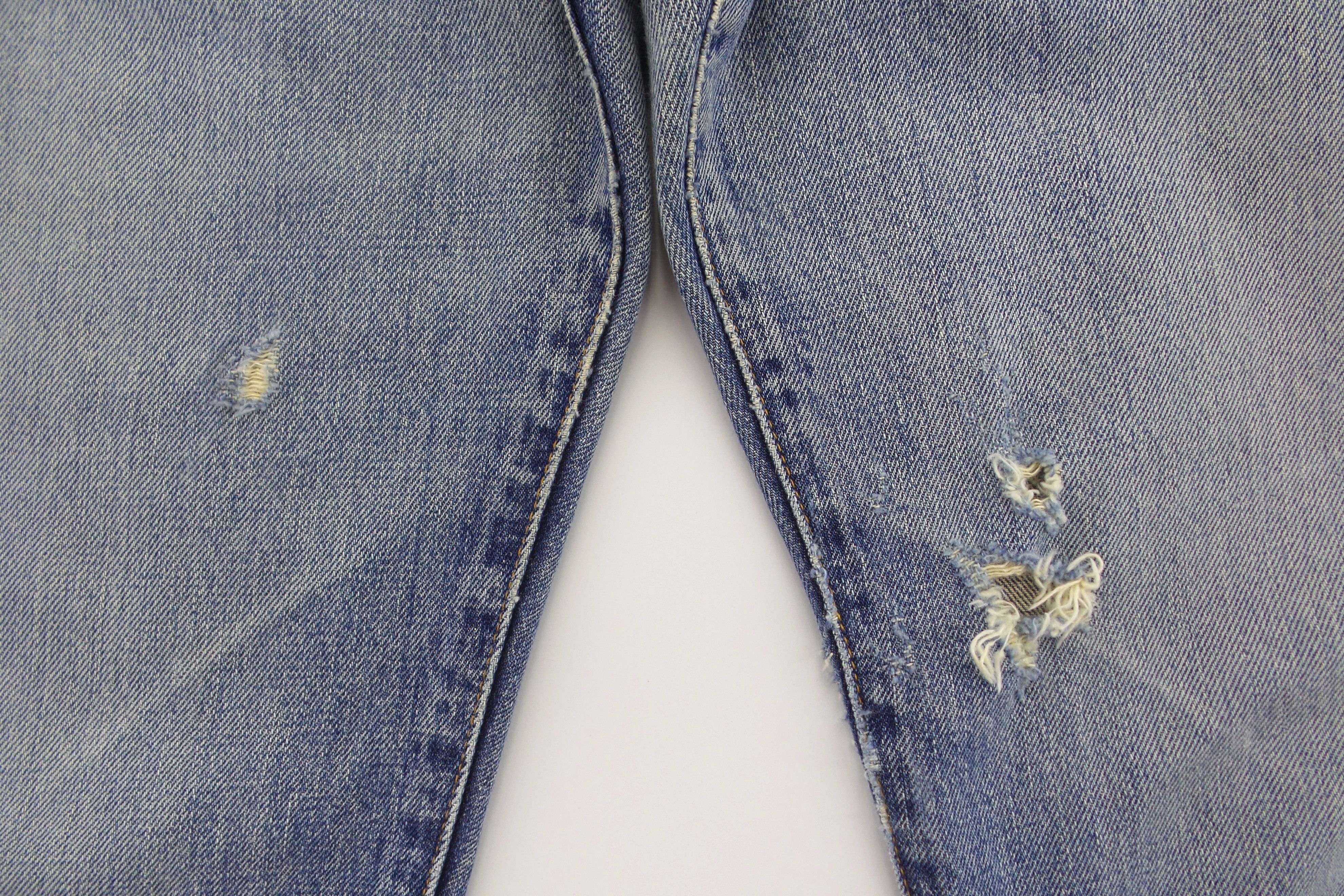 Japanese Brand × Levi's DISTRESSED Levi's 502 Big E Selvedge Jeans W28xL39.5 Size US 28 / EU 44 - 4 Thumbnail