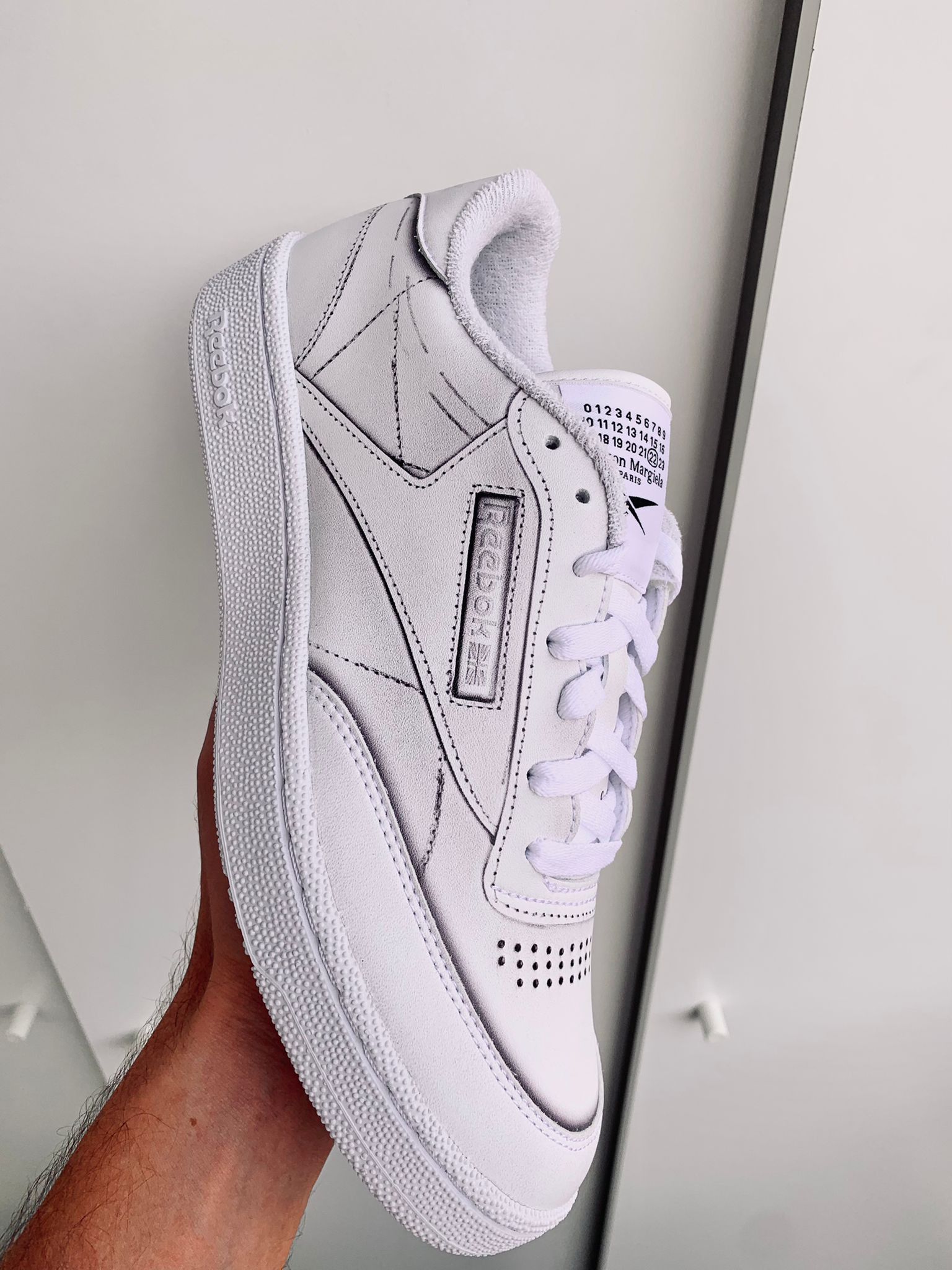 Maison Margiela × Reebok MAISON MARGIELA X REEBOK CLUB C WHITE Size US 9 / IT 39 - 14 Thumbnail